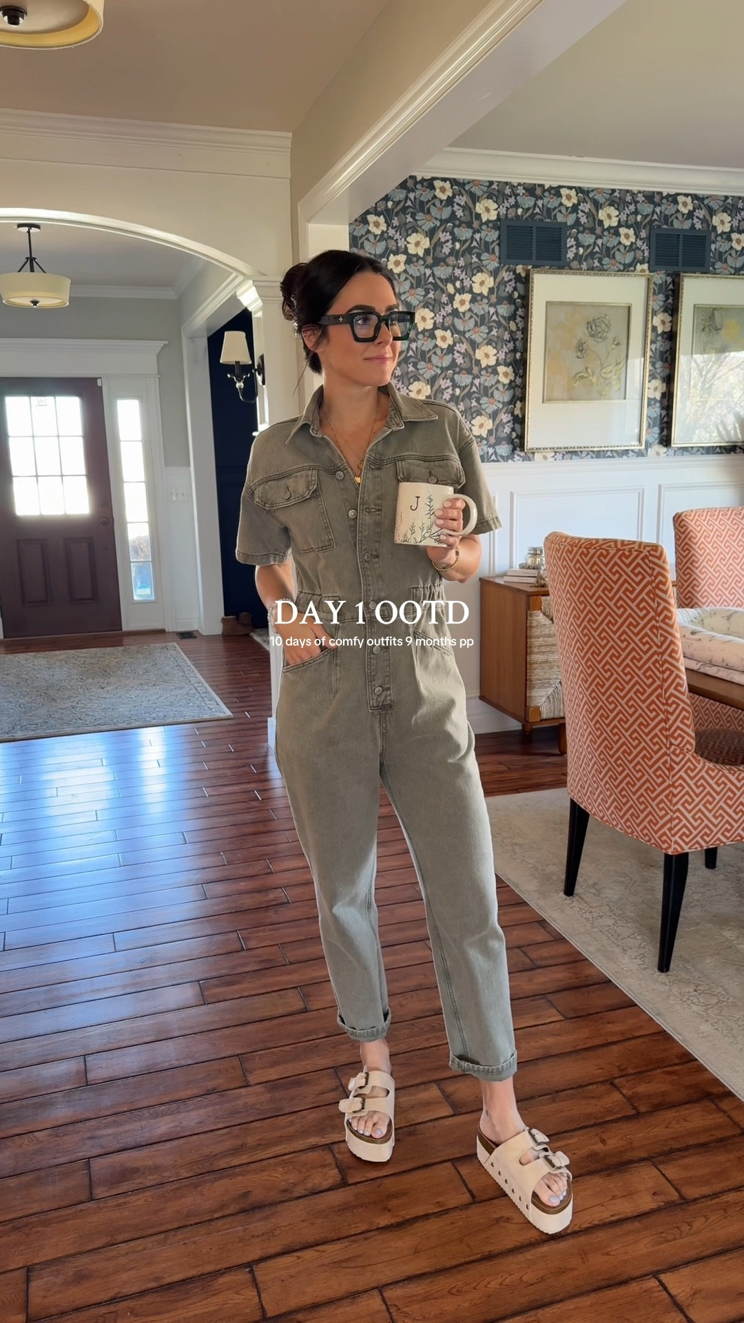 Obsessed with a good jumpsuit! This one is older & sold out but linking some similar - also linking exact jumpsuit incase it comes back in stock! TTS


Jumpsuit, utility jumpsuit, spring style, mom ootd

#LTKStyleTip #LTKSeasonal #LTKFindsUnder100