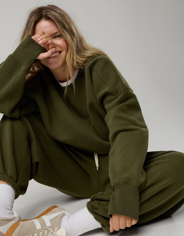 OFFLINE By Aerie Cloud Fleece Classic Crewneck | Aerie