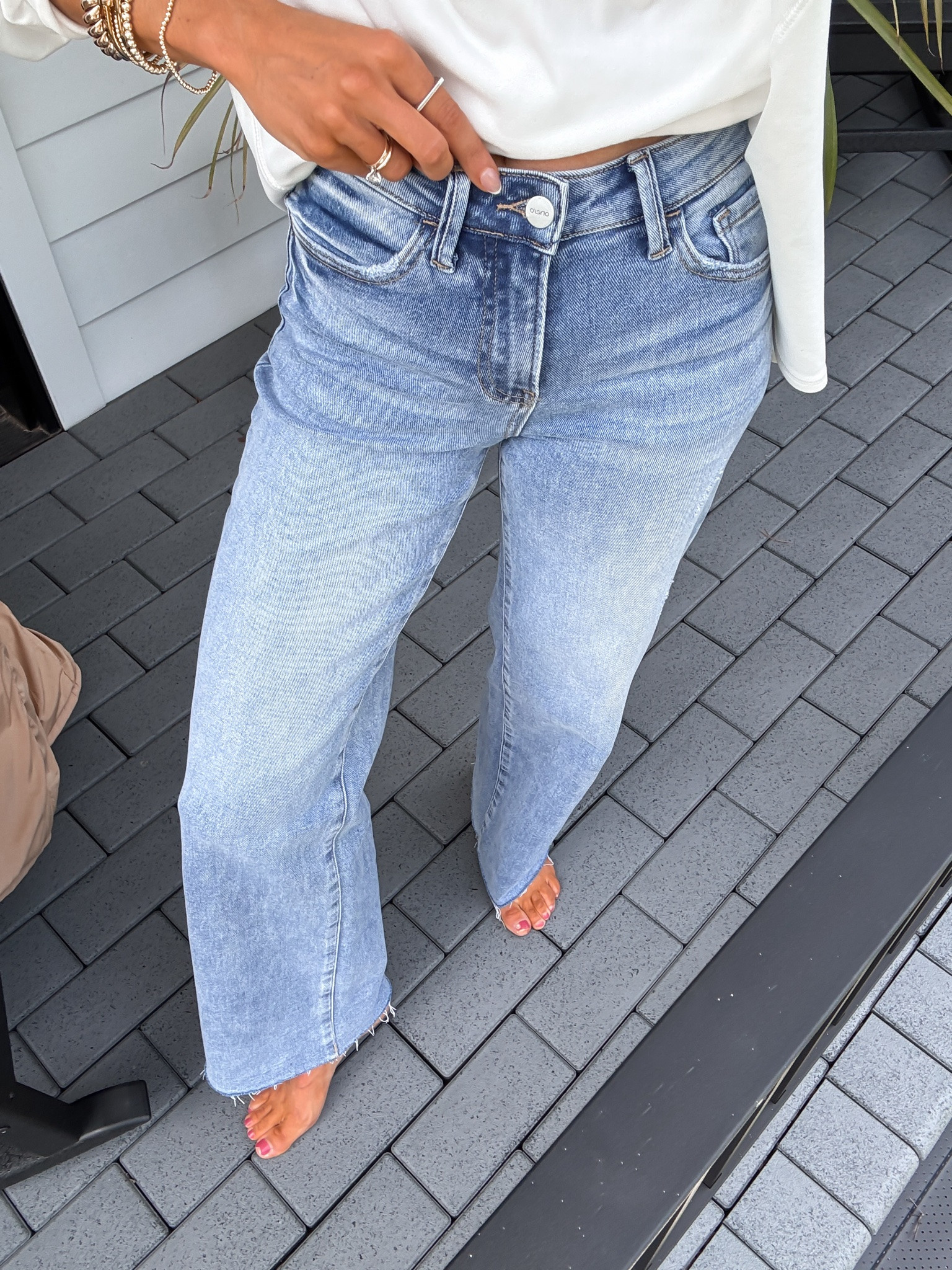 Scroll to shop. Sweatpant Jeans are my tts - 25. Follow for more.

#LTKootd #LTKgrwm #LTKdayinmylife
