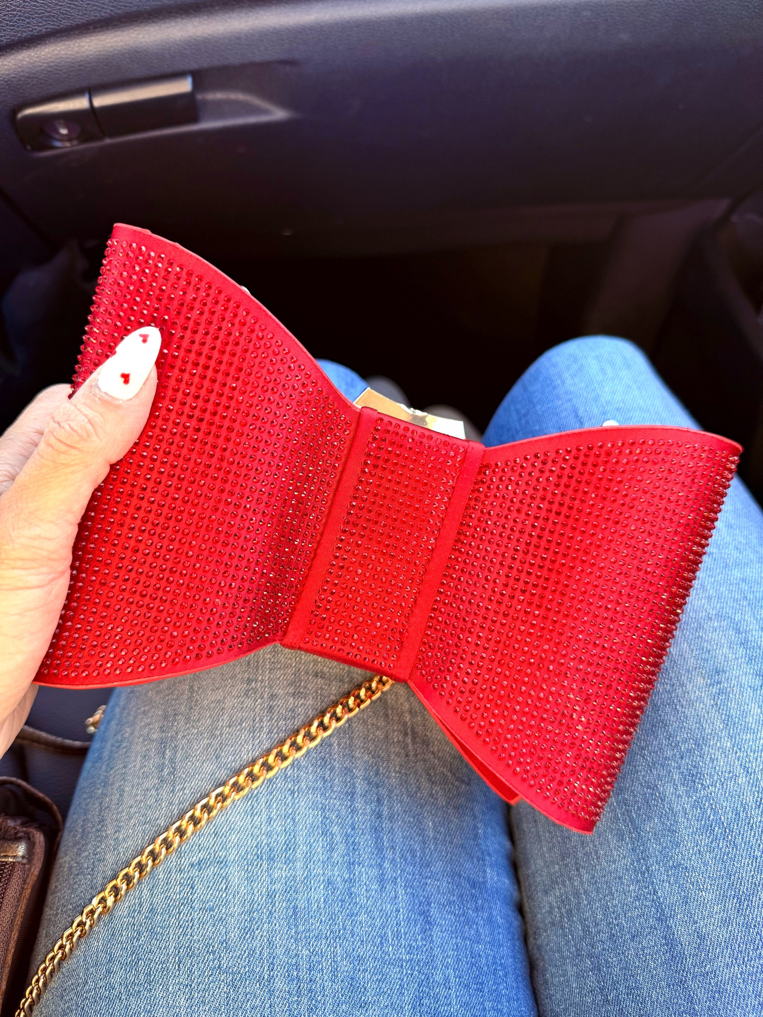 Super cute and affordable bow sequin bag. Perfect for paring with dress or denims. Perfect to add pop of color. @aldoshoes

#LTKfindsunder50 #LTKitbag #LTKsalealert