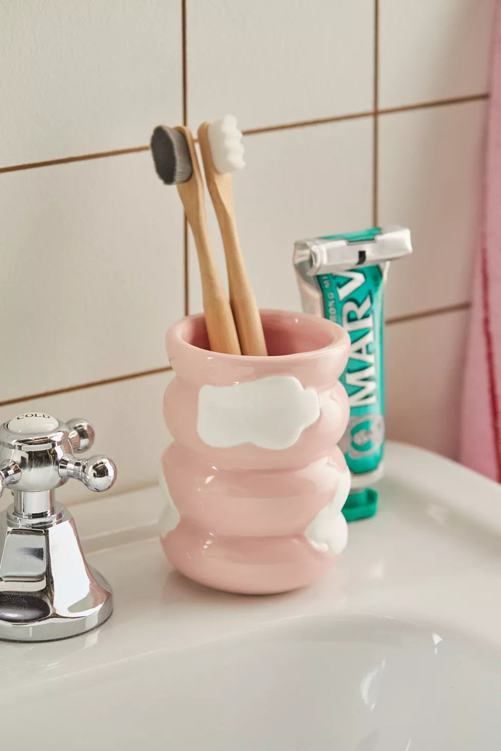 Cloud Toothbrush Holder | Urban Outfitters (US and RoW)