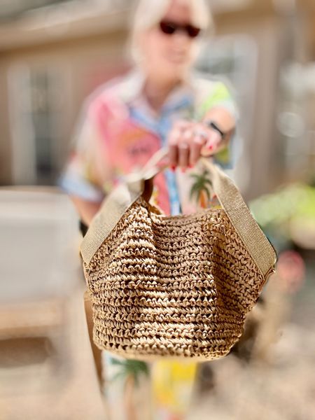 The perfect summer bag from Amazon! It’s under $40! 

#LTKSeasonal #LTKFindsUnder50 #LTKTravel