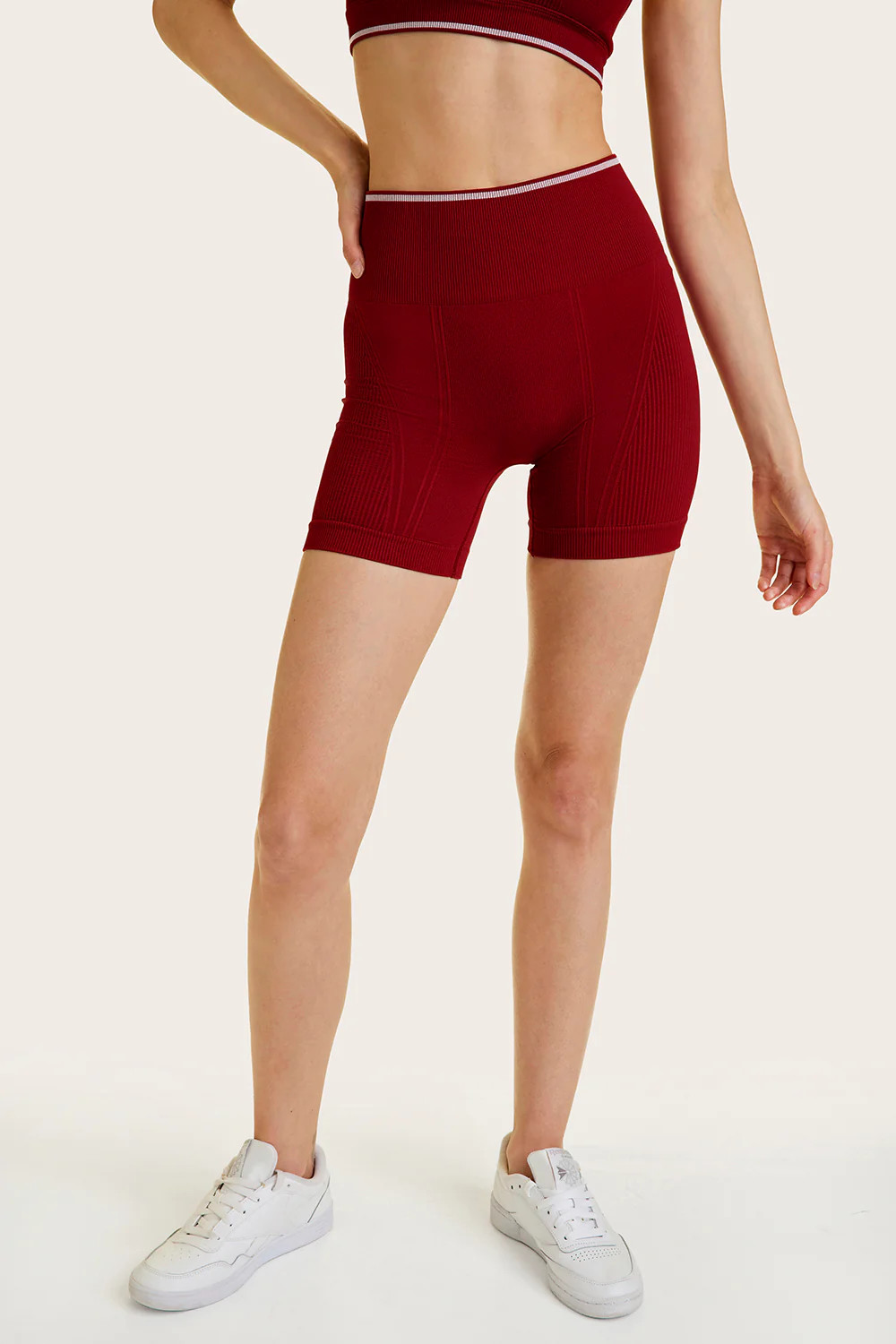 Garnet White Seamless Short | Alala
