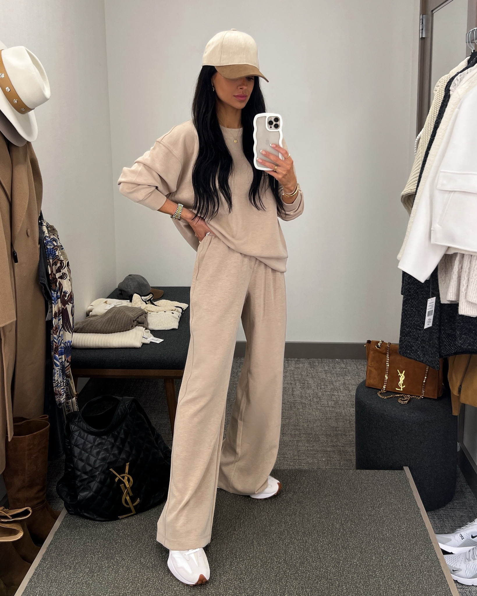 Nordstrom anniversary sale athleisure / activewear picks #NSALE
Wearing the softest lounge set!


#LTKSaleAlert #LTKActive #LTKFindsUnder100