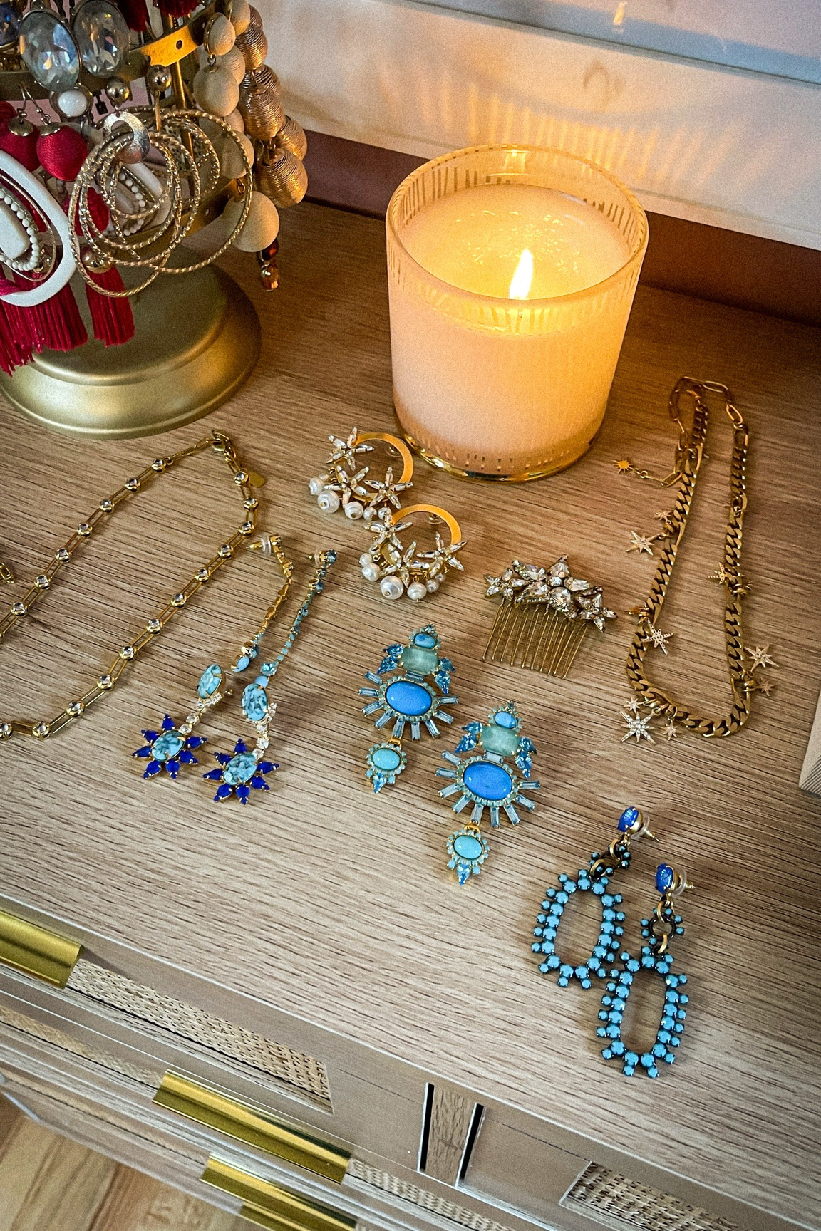 Beautiful baubles for my jewelry collection by @elizabethcolejewelry



#LTKHoliday #LTKFindsUnder50 #LTKGiftGuide