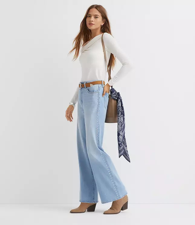 Palmer Wide Leg Crop Jeans in Mid Vintage Wash | LOFT