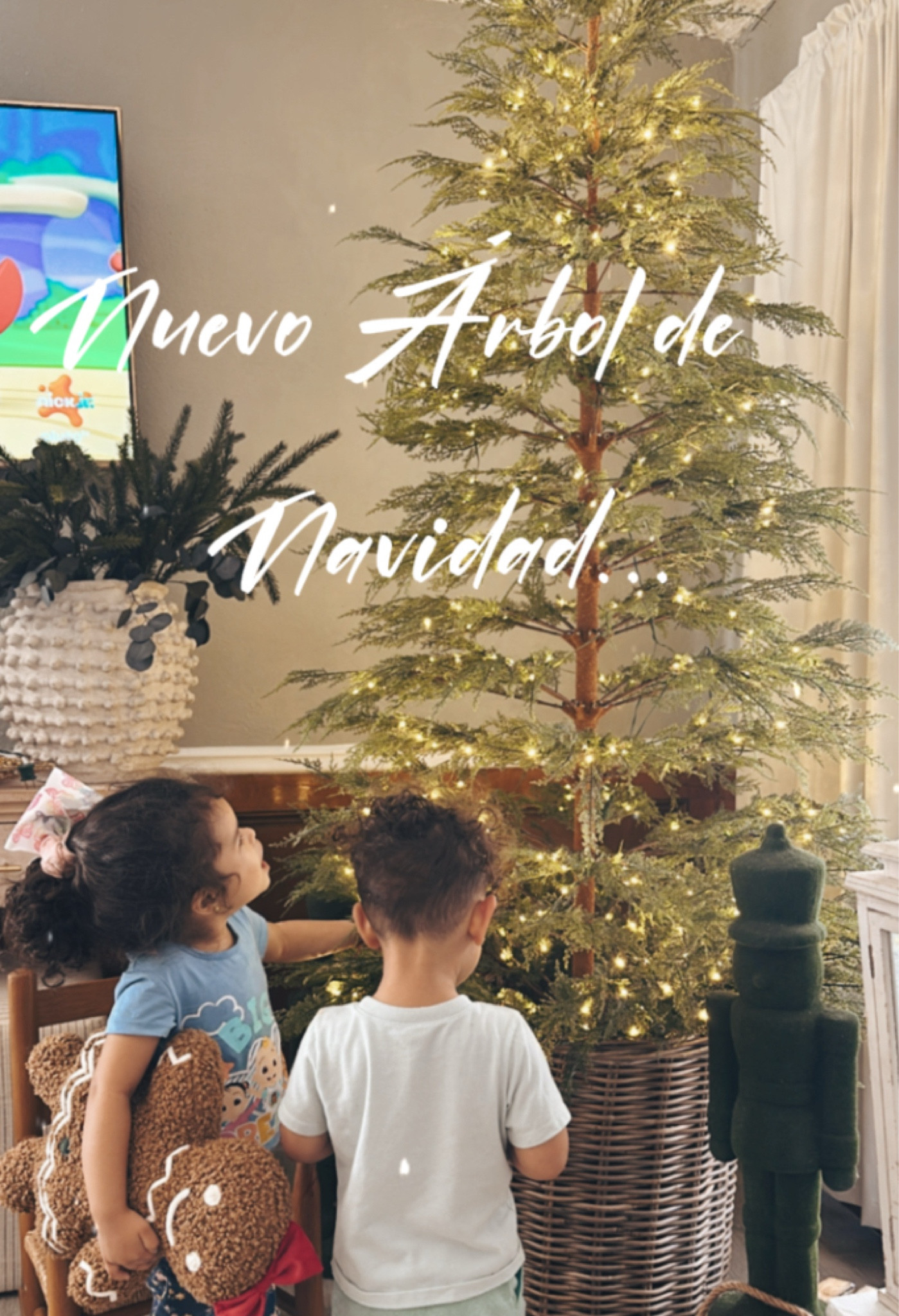 Díganme quien a comprado el árbol de Navidad de Walmart,yo estoy enamorada de lo sencillo delicado y hermoso a la vez,los quiero todos jijiji 😄✨🤩

#LTKHome #LTKSeasonal #LTKHoliday