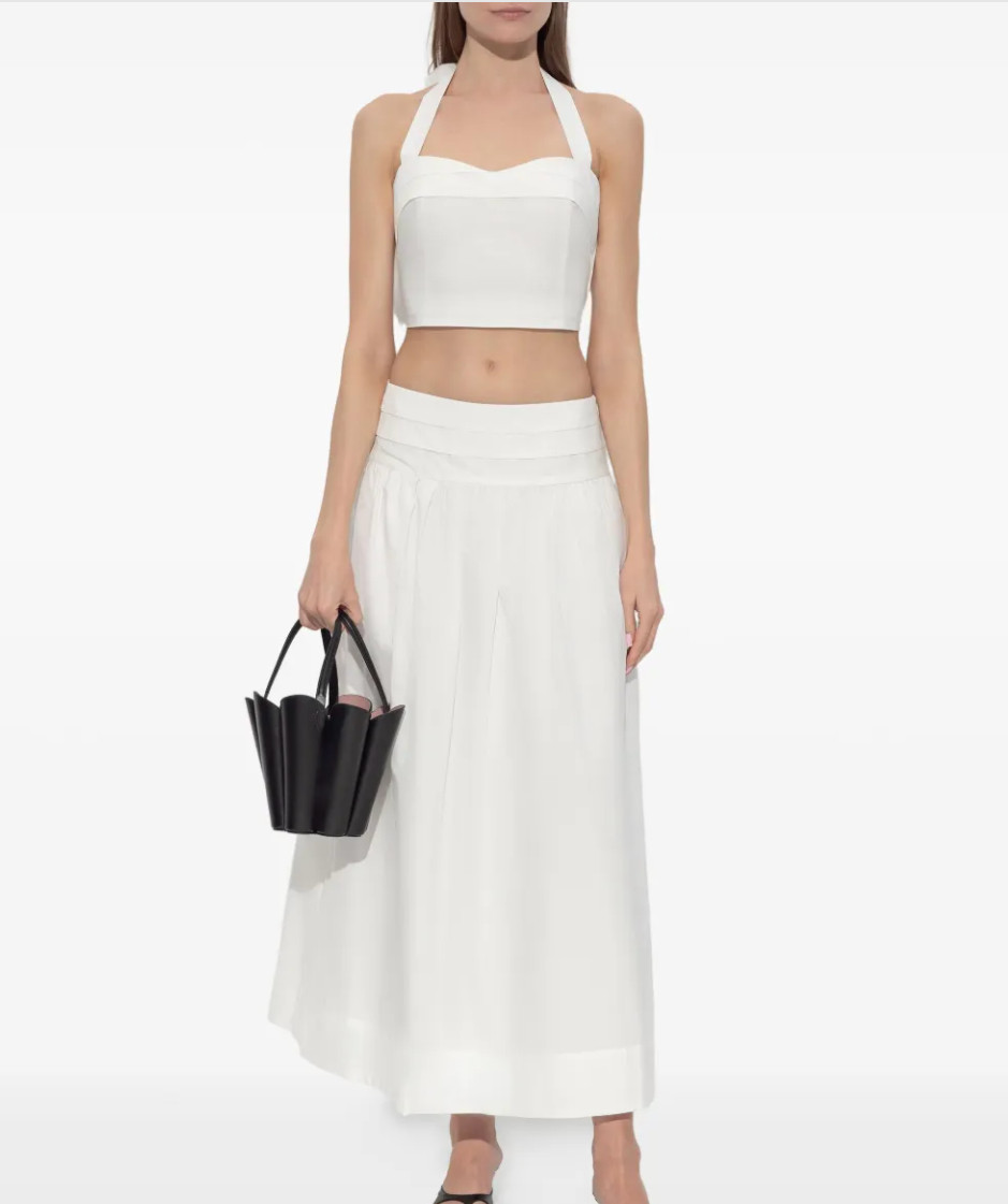 Looking for an easy outfit that still looks elevated? The Rue halterneck tied top from Posse pairs perfectly with skirts, linen pants, or denim for a chic, relaxed look you can wear anywhere.

✨ Click to shop this wardrobe staple & elevate your style 

 #LTKdayinmylife #LTKgrwm #LTKPetite