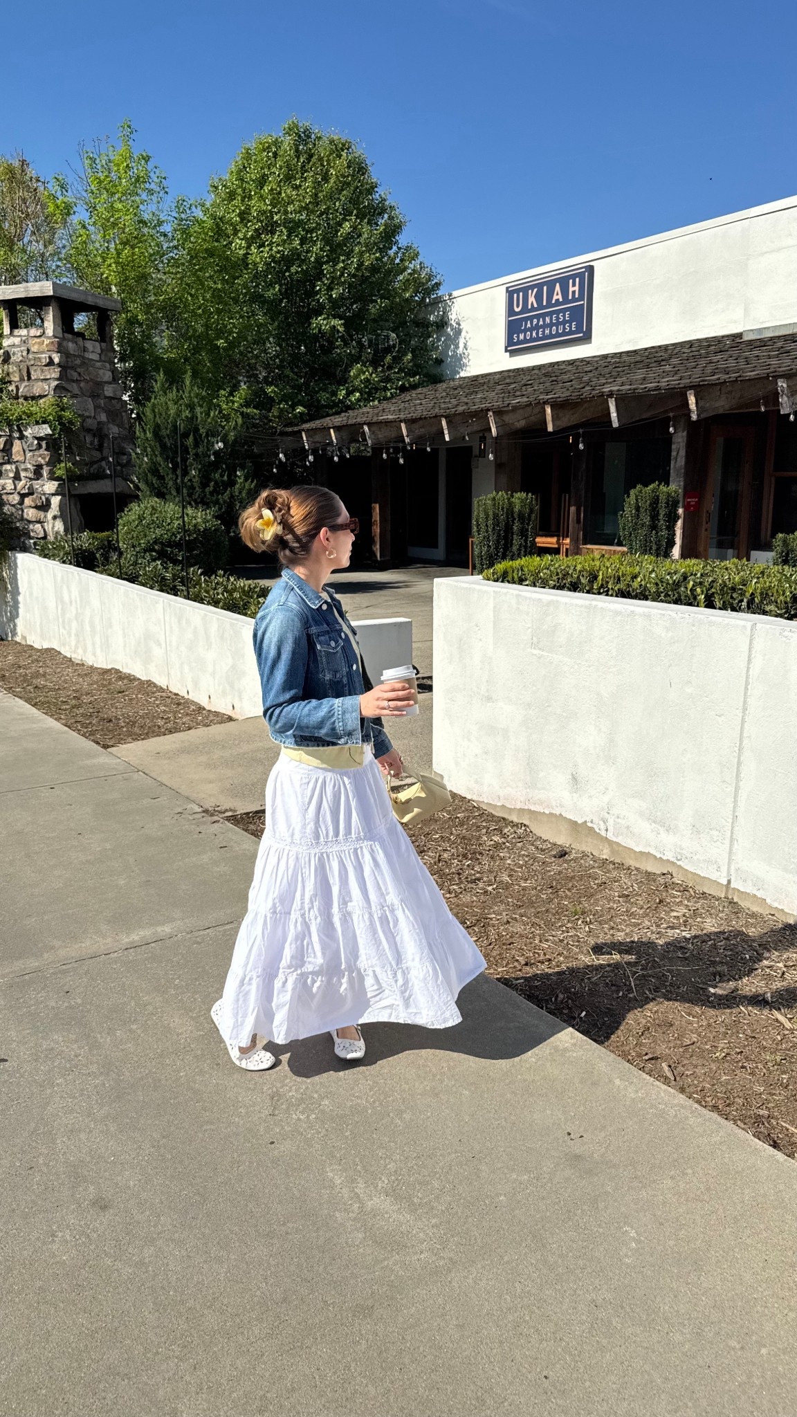 I did dress cute once 💛🌸✨
⠀⠀⠀⠀⠀⠀⠀⠀⠀
#hikingtrip #downtownasheville #springfashion #butteryellow 

#LTKTravel #LTKootd #LTKMothersDay