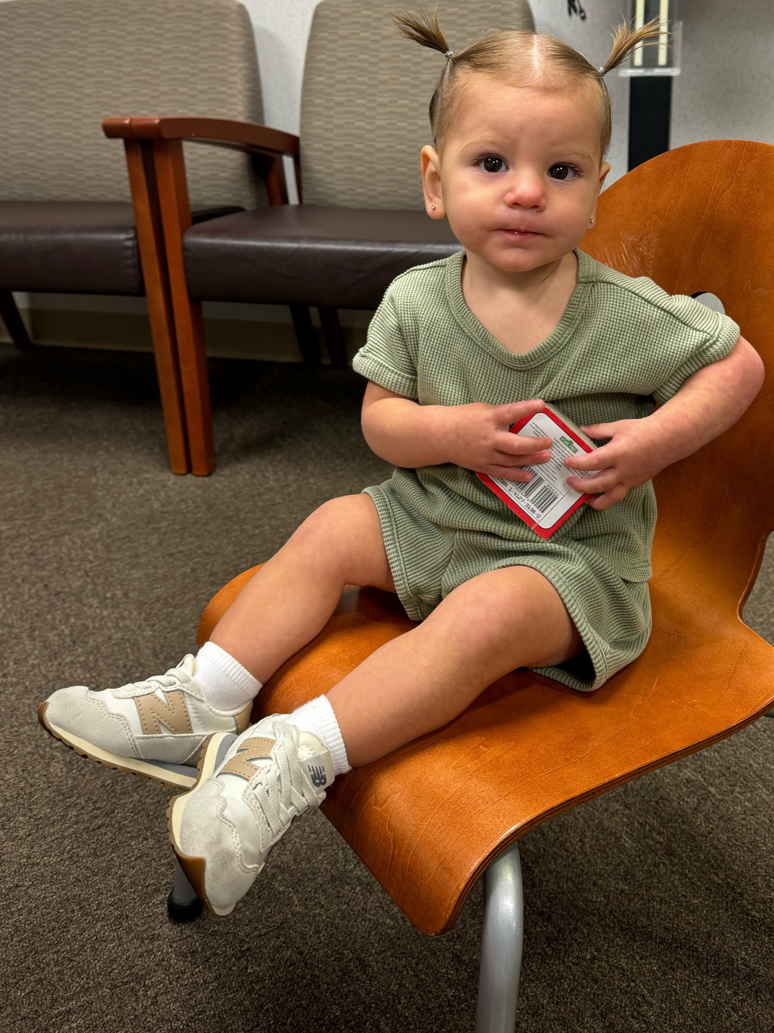 The cutest toddler shoes! We love these new balances, and bonus is they are slip ons!!

Kids shoes, toddler shoes, toddler new balances, toddler sneakers, kinds finds, kids fashion, toddler fashion, fall kids shoes

#LTKKids #LTKBaby #LTKActive