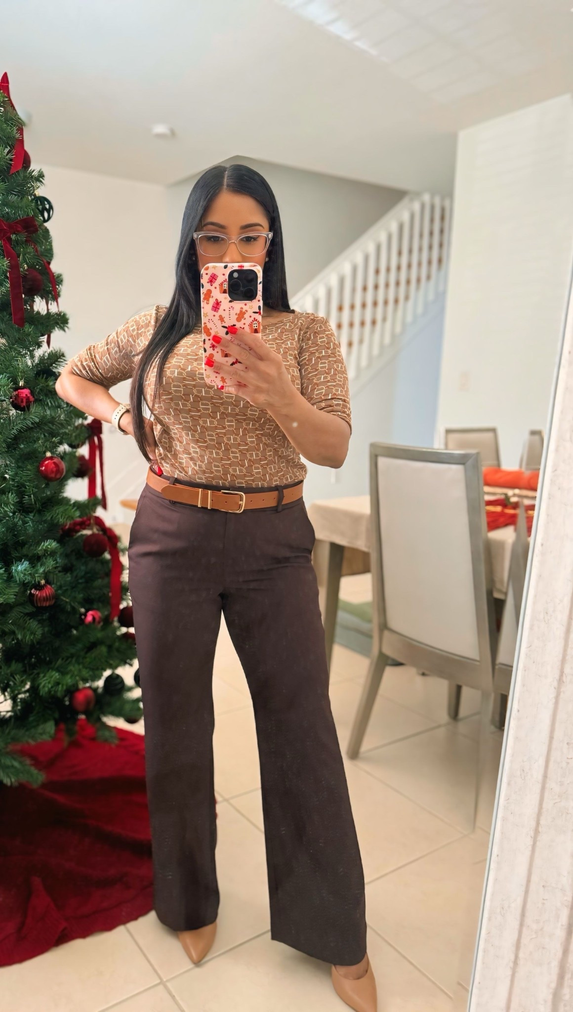 Love these pants for work from Ann Taylor 

#LTKCyberWeek #LTKSaleAlert #LTKPetite