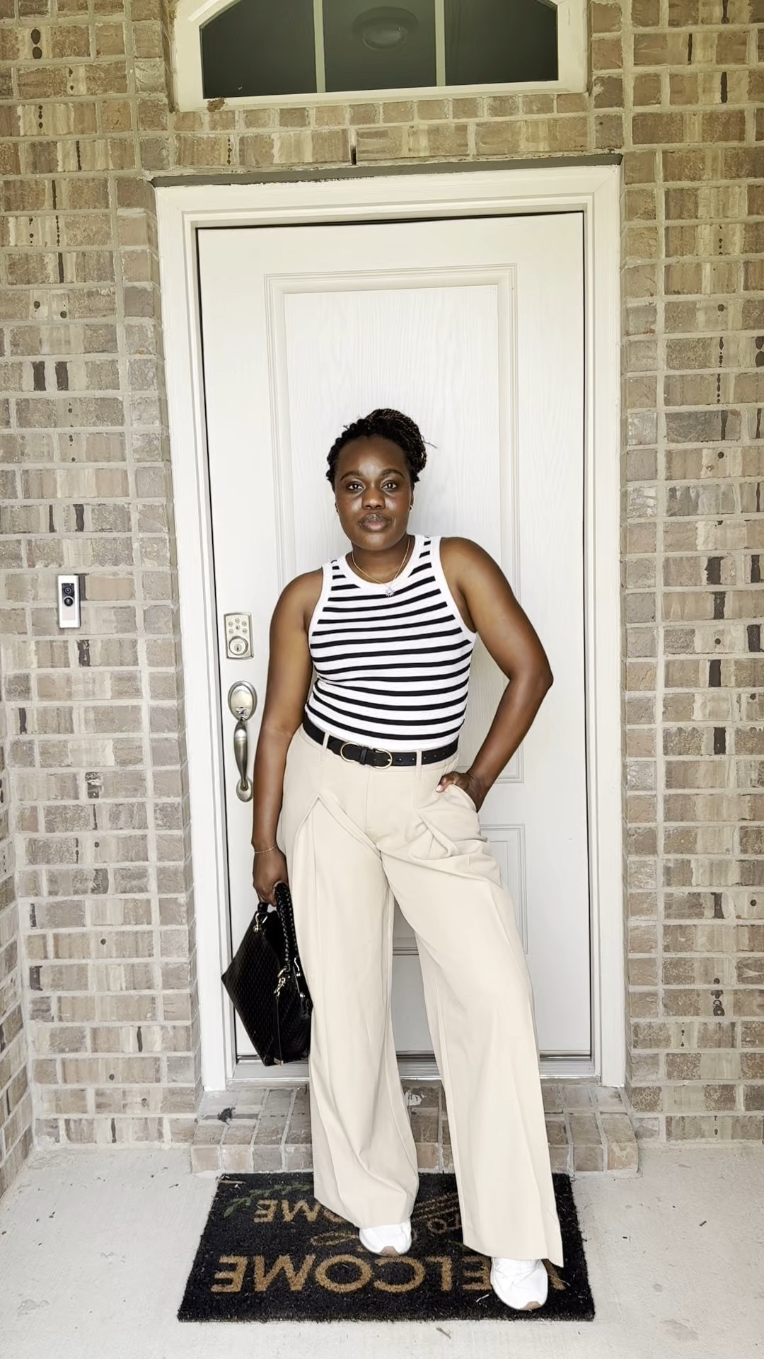 Casual and chic! 

#LTKMidsize #LTKStyleTip #LTKFindsUnder100