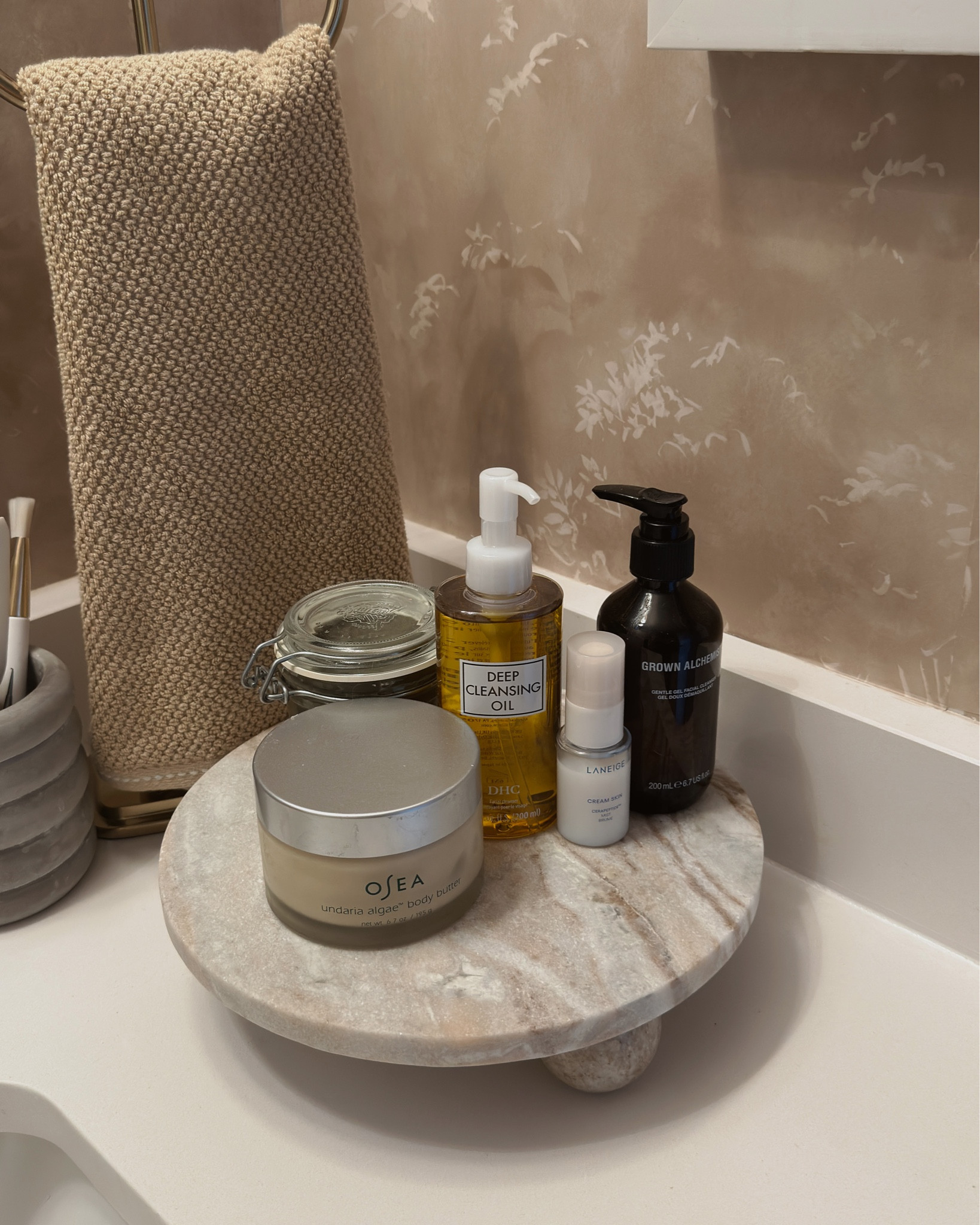 Favorite beauty products at the moment 

#LTKBeauty #LTKdayinmylife