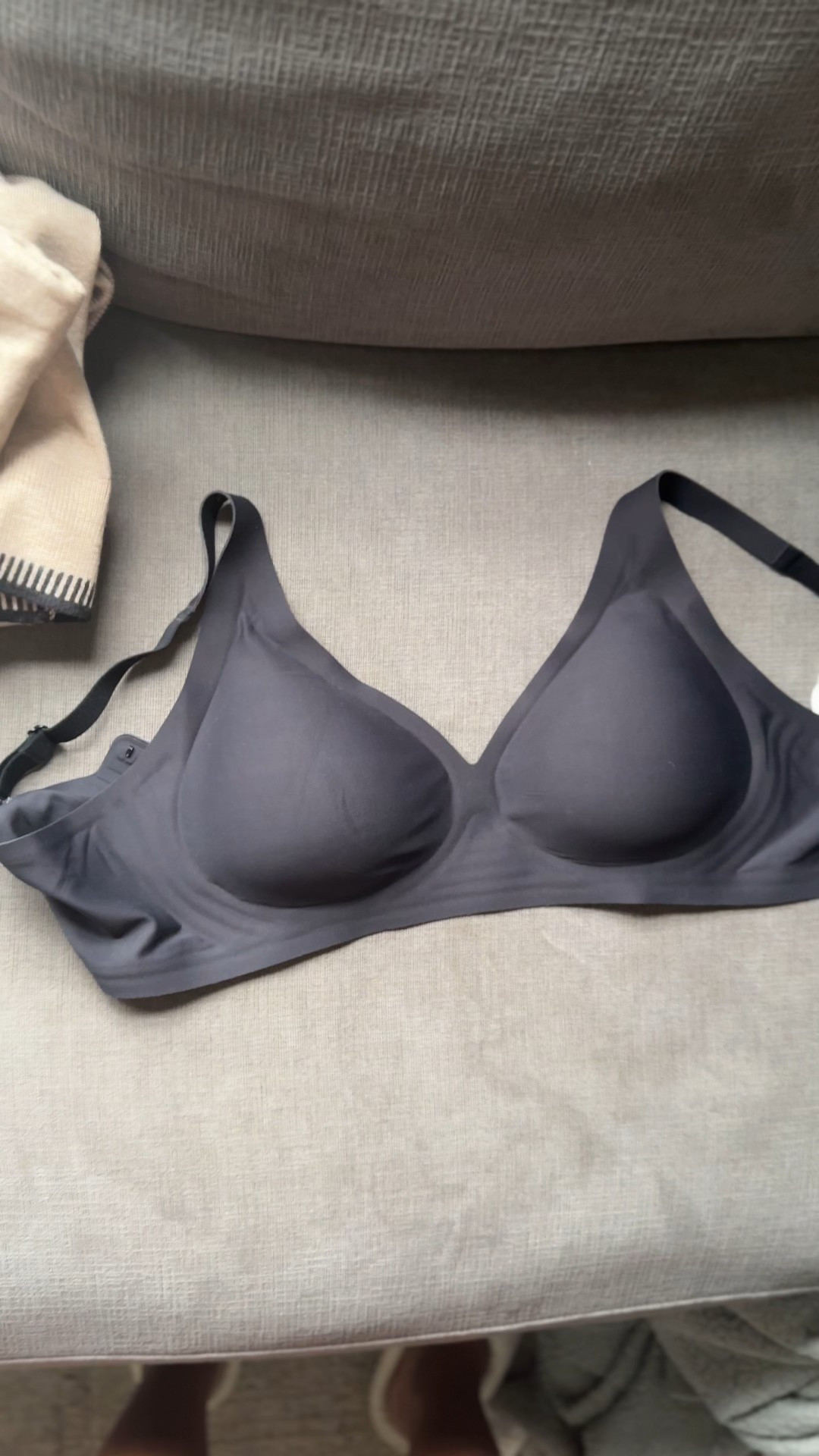 The softest & most comfortable bras I’ve ever worn. They give you lift & support while still wireless! Grab them in all the colors. 




Bras, undergarments, Amazon favorites, over 40 fashion 

#LTKOver40 #LTKmomlife #LTKFindsUnder50