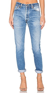 RE/DONE Levis High Rise in Indigo from Revolve.com | Revolve Clothing (Global)