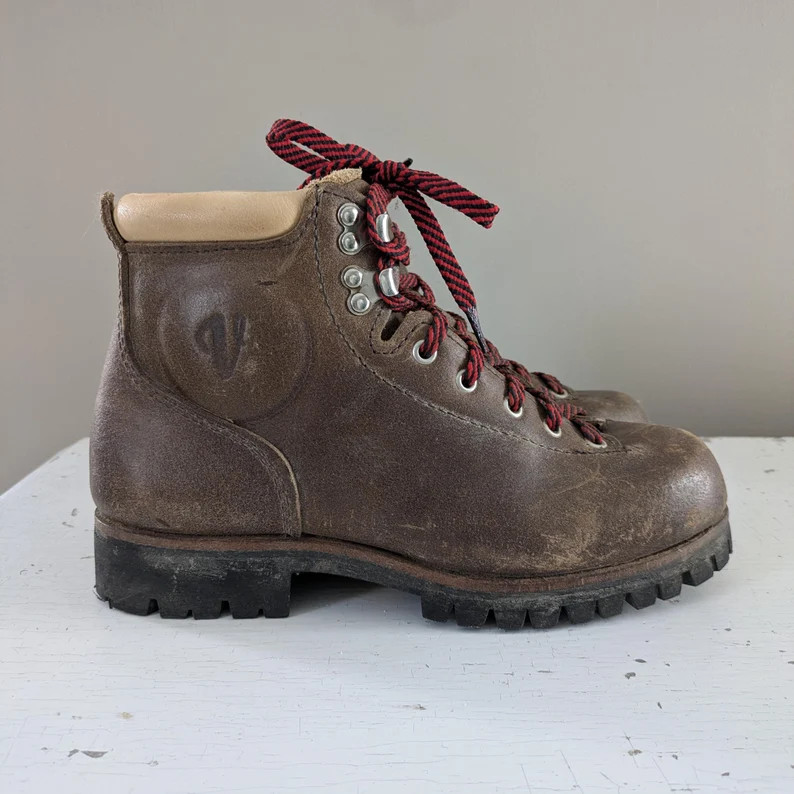 Vintage Vasque Leather Hiking Boots | Italian Split Cowhide, Vibram Sole US 7 | Etsy (US)