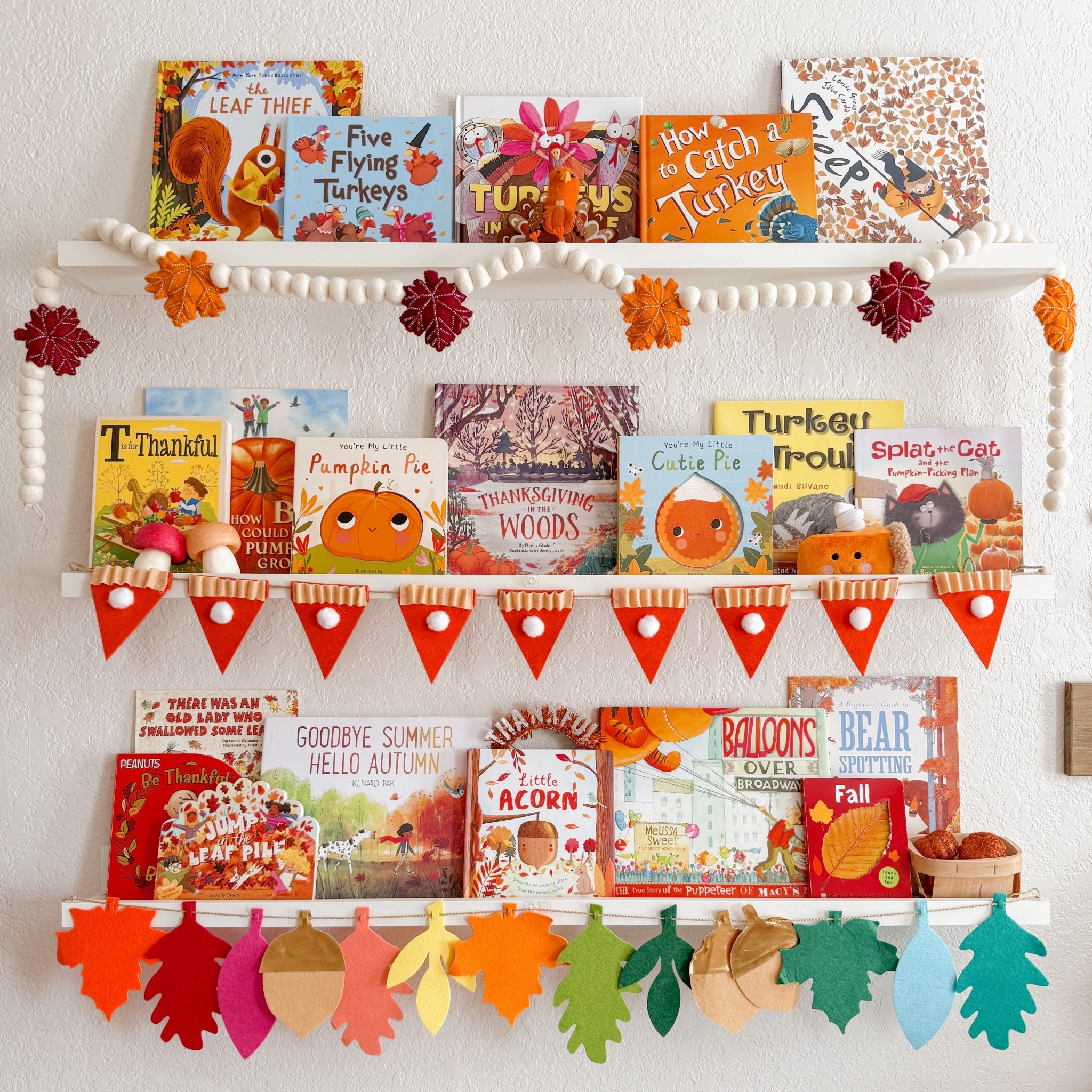 Thanksgiving bookshelves 🦃🍂🍁🥧 

#LTKSeasonal #LTKHoliday #LTKKids