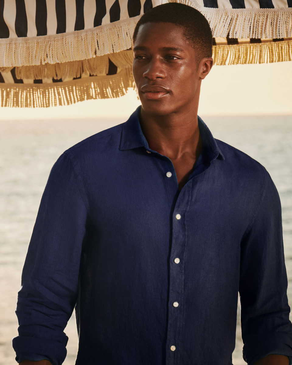 Hemd aus reinem Leinen - Marineblau | Charles Tyrwhitt