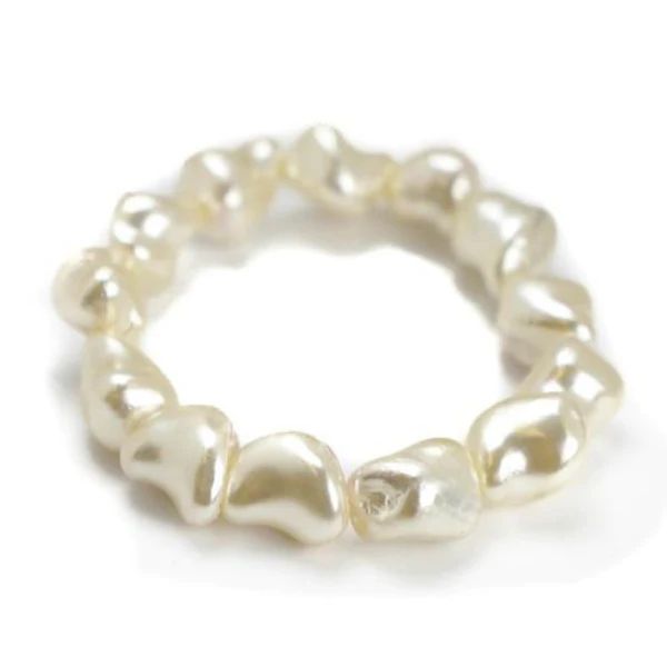 Minnie Bracelet, White Pearl | Hazen & Co