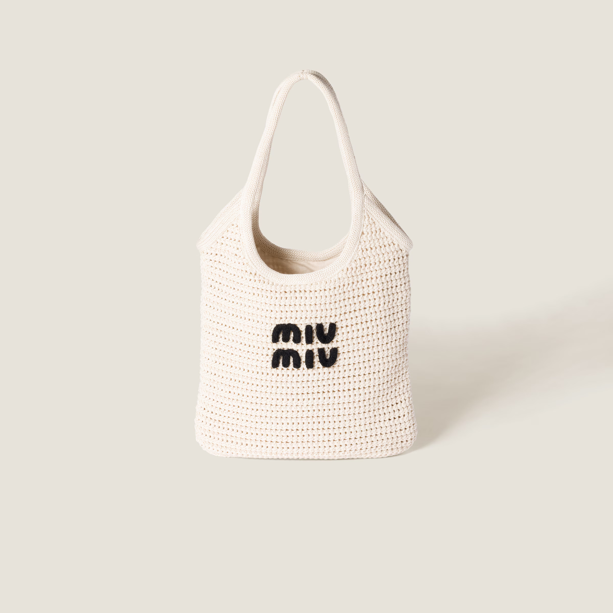 Chalk White/black Ivy Raffia-effect Woven Tote Bag | Miu Miu | Miu Miu US