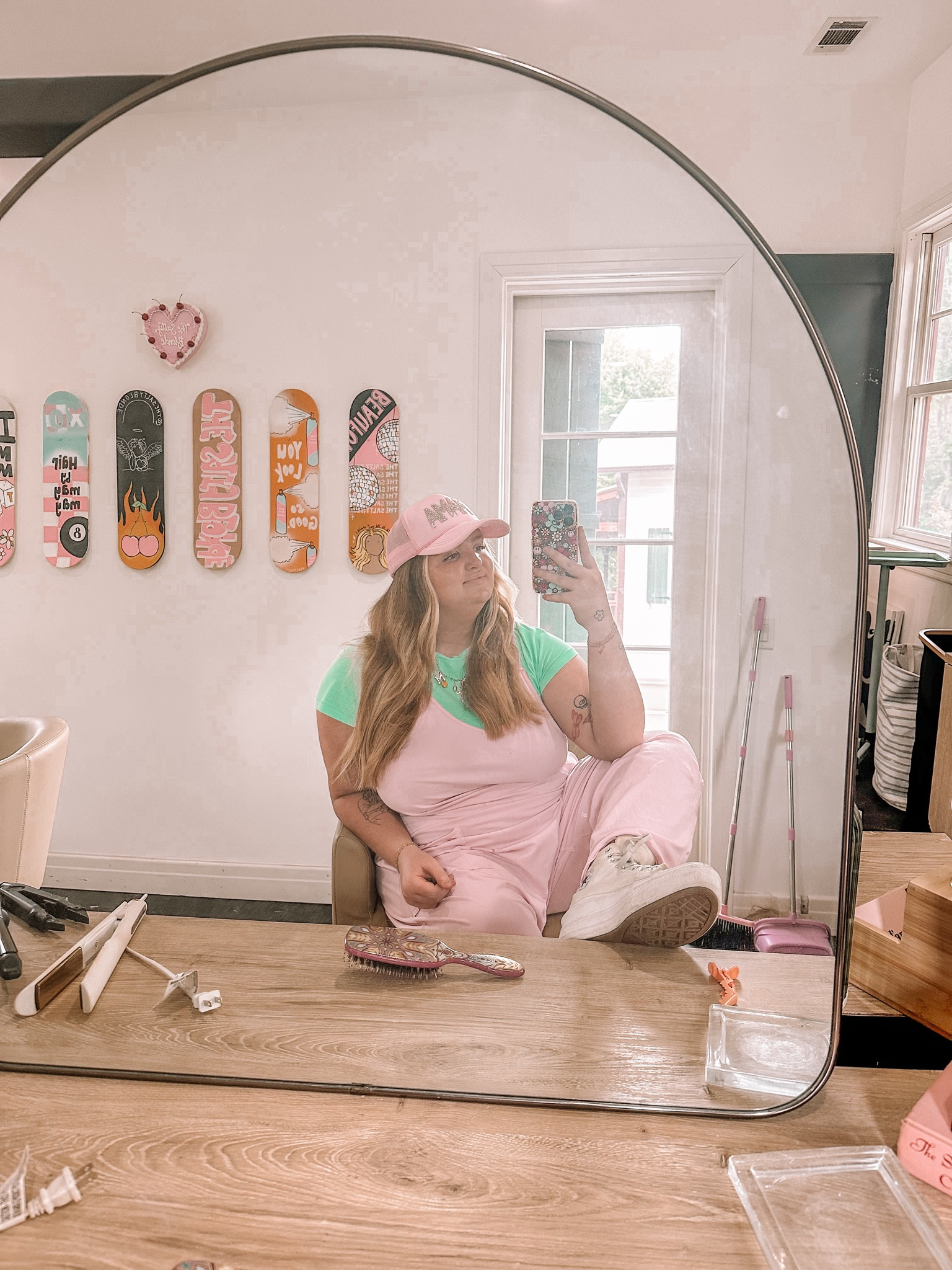Full day in the salon 🌸👛🎀🌷🐊