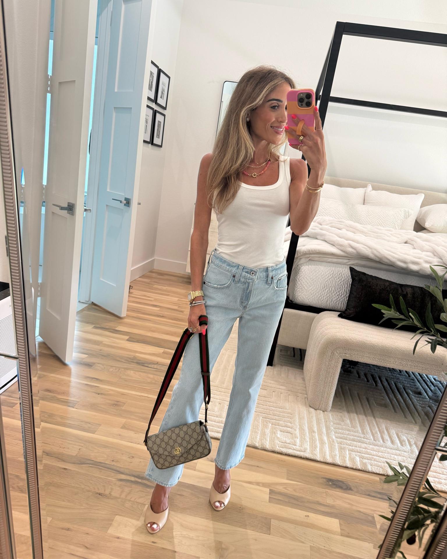 Basic light wash jeans love the straight hem. Wearing 23 x short and going fast! Wearing smallest size in the tank

#LTKPetite #LTKSaleAlert