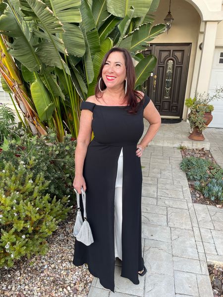 Swooning over this chic, stylish & flattering Adrianna Papell Colorblock Off The Shoulder Wide Leg Jumpsuit in Black Ivory ~ perfect for Spring 💃🌸

#LTKplussize #LTKSeasonal #LTKover40