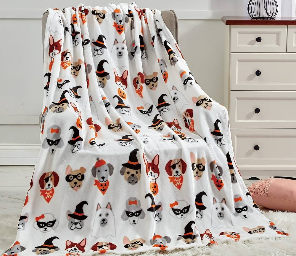 Décor&More Happy Halloween Microplush Throw Blanket (50 inches x 60 inches ) - Dogs in Costumes | Amazon (US)