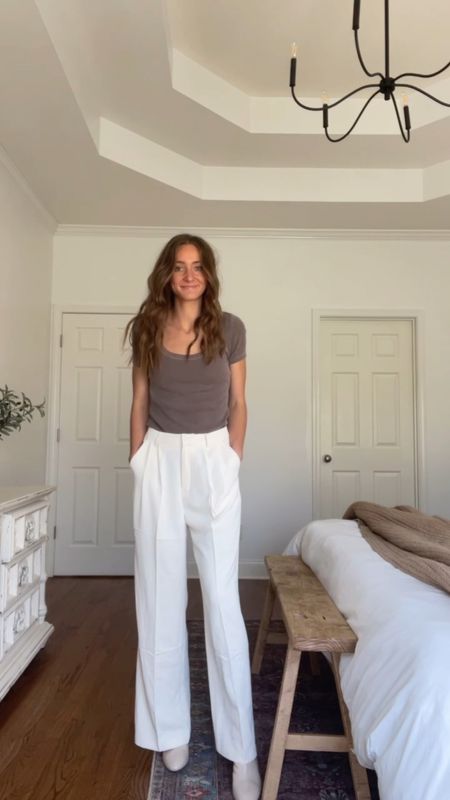 The most perfect pleated pants 