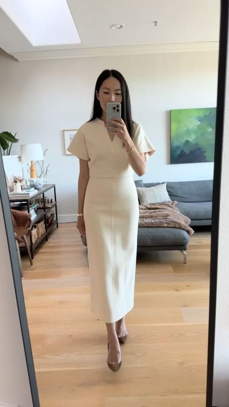Style tip: wear a comfortable yet formal dress to the office during hot summer weather! Similar styles linked here. 

#classicstyle
#summeroutfit
#whitedresses
#KarenMillen
#workoutfit

#LTKWorkwear #LTKStyleTip #LTKSeasonal