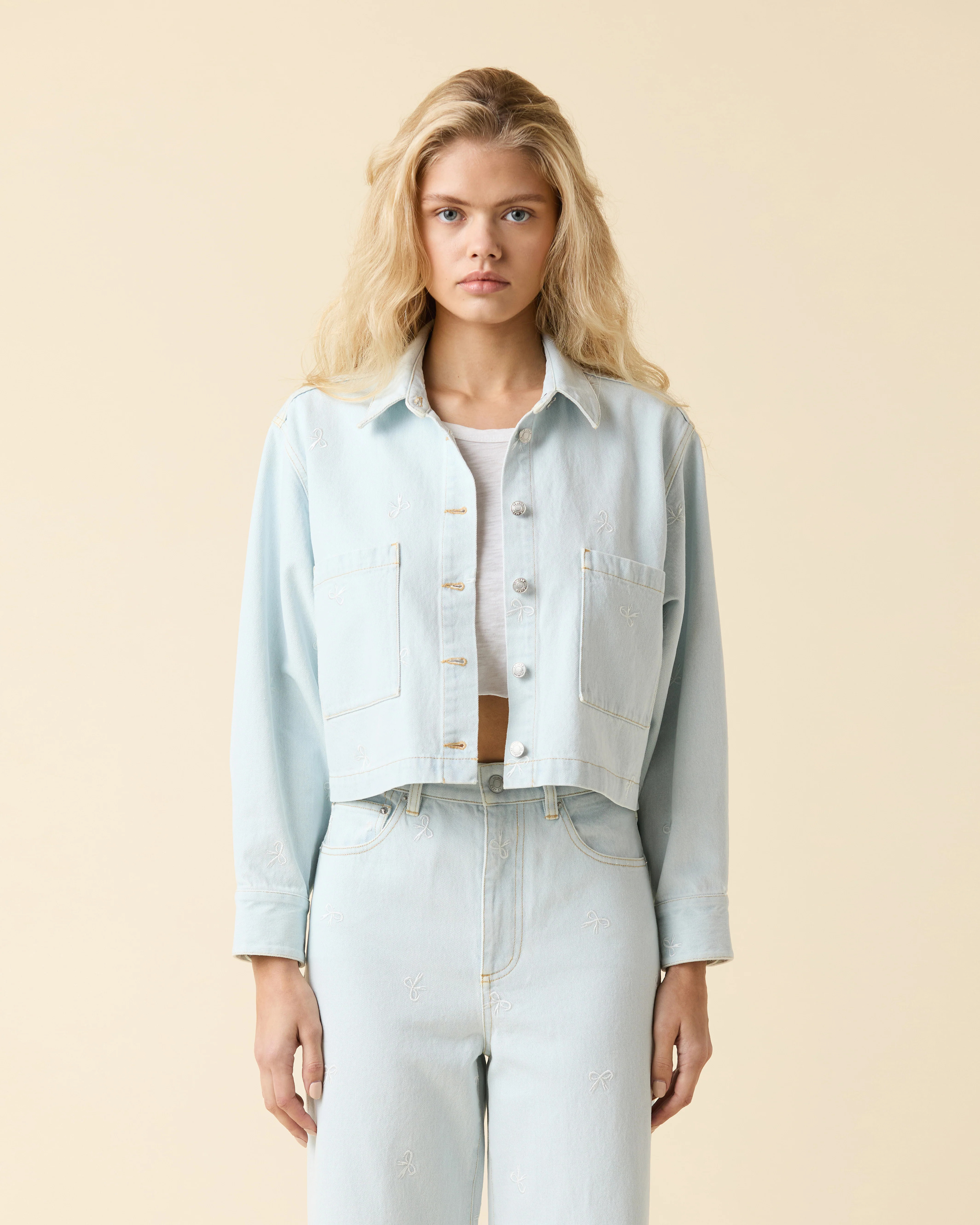Bow Embroidered Overshirt | LE JEAN