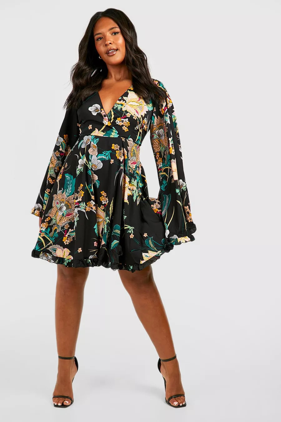 Plus Paisley Floral Wide Sleeve Skater Dress | Boohoo.com (US & CA)