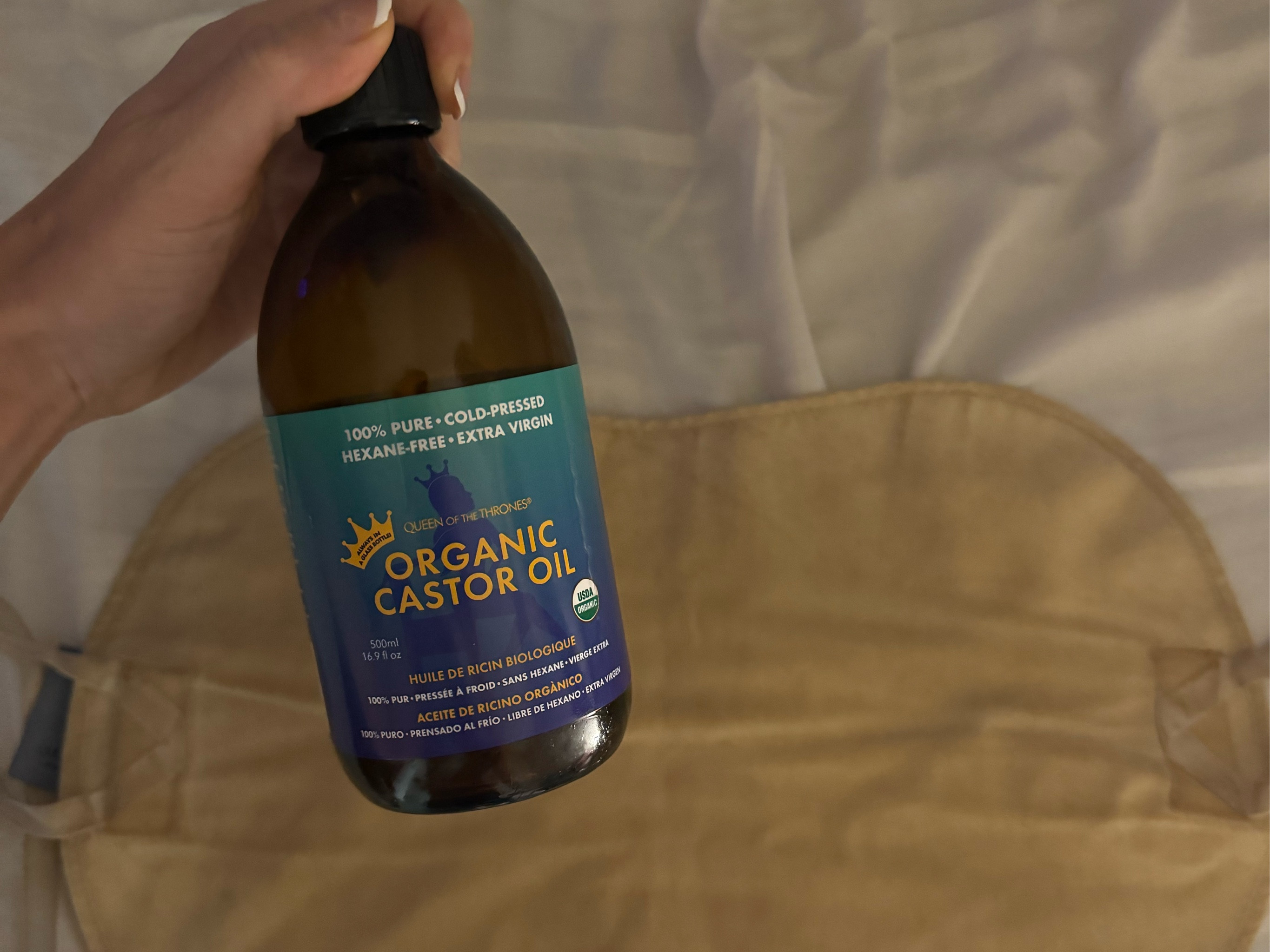 I usually wear this patch with castor oil on it every other night over my liver while I sleep to help improve detoxification, hormonal balance, and to reduce inflammation in the liver, but going to wear it over my bladder/lower stomach tonight to continue to help heal the bladder infection 😌

I swear by doing this multiple times a week. It has been a huge game changer for my gut health 

they make a mini patch to wear around your throat as well to target the thyroid if you have thyroid issues

I don’t recommend wearing while pregnant-consult your doctor always 

#LTKfitness #LTKGiftGuide #LTKfamily