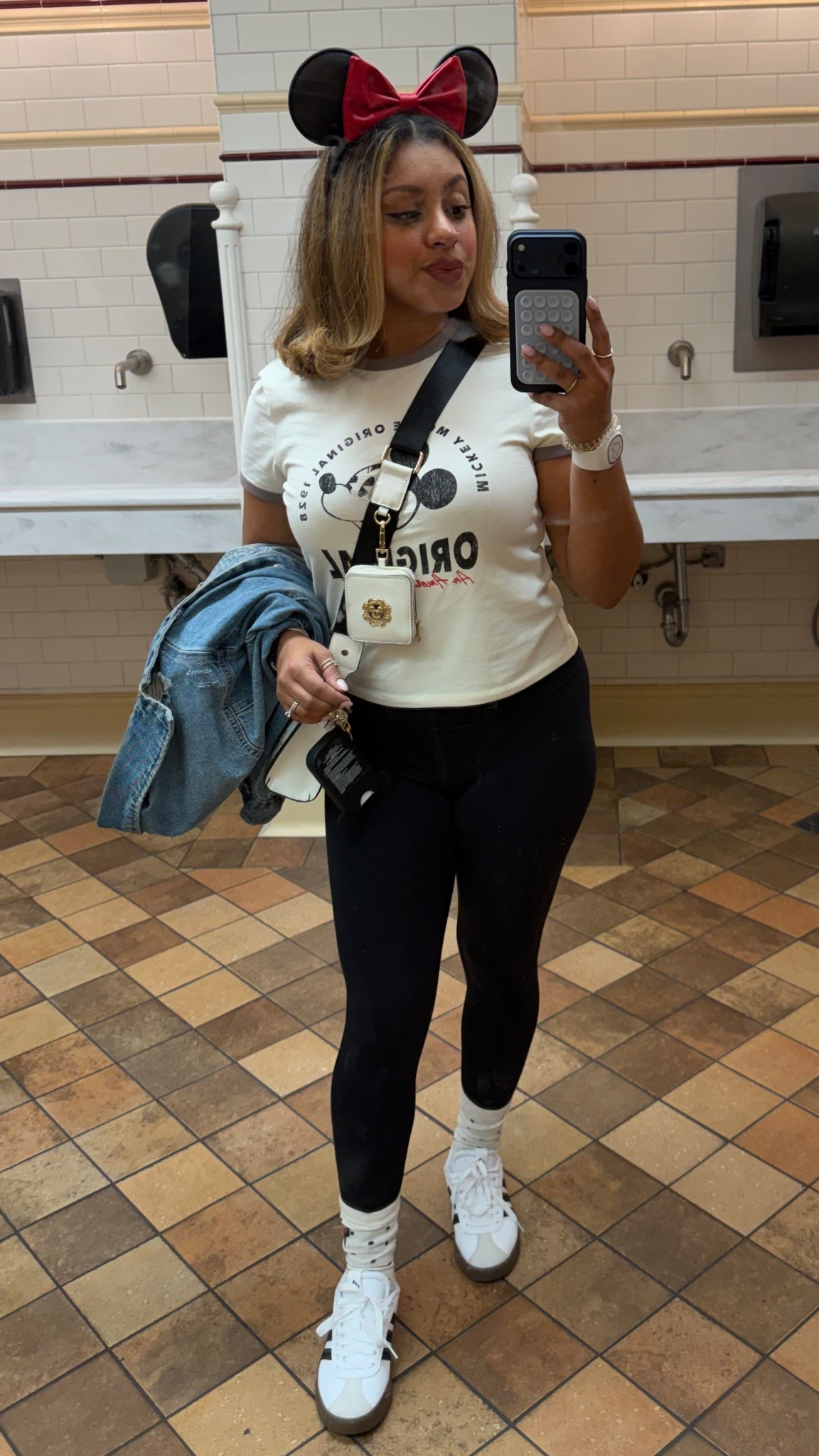 Mom ootd at magic kingdom! #disneyoutfit 

#LTKTravel #LTKootd #LTKmomlife