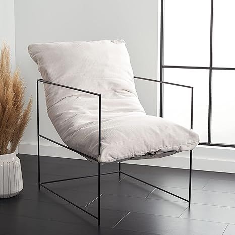 Amazon.com: Safavieh Home Collection Portland Ivory and Black Pillow Top Accent Chair : Home & Ki... | Amazon (US)