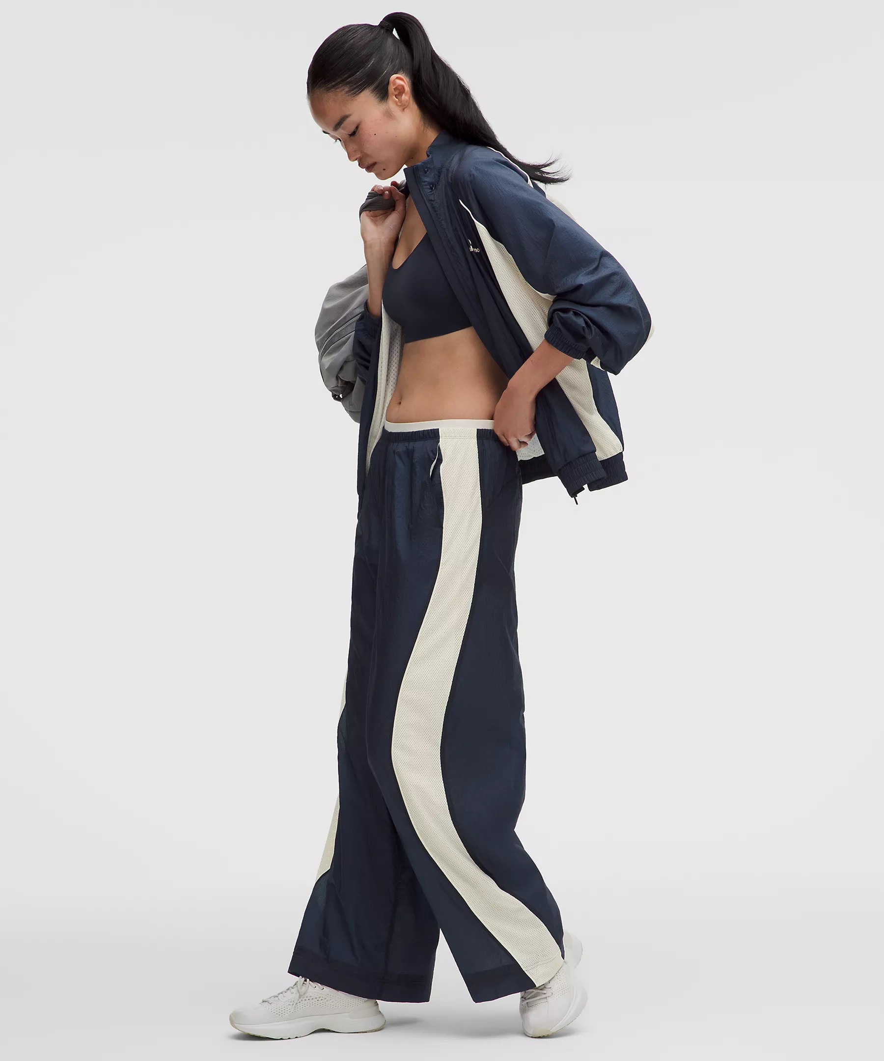 License to Train Textured Nylon Mid-Rise Pant | Lululemon (US)
