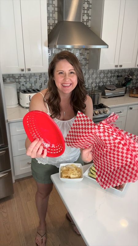 Transform your meals with eco-friendly flair! 🌿 Swap out single-use plastics for reusable food baskets and wax paper liners. Perfect for picnics, parties, and everyday meals. Tap to shop sustainable dining essentials! 🍽️💚 #SustainableLiving #EcoFriendlyEating #SummerHack #SummerFood

#LTKhome #LTKparties #LTKVideo