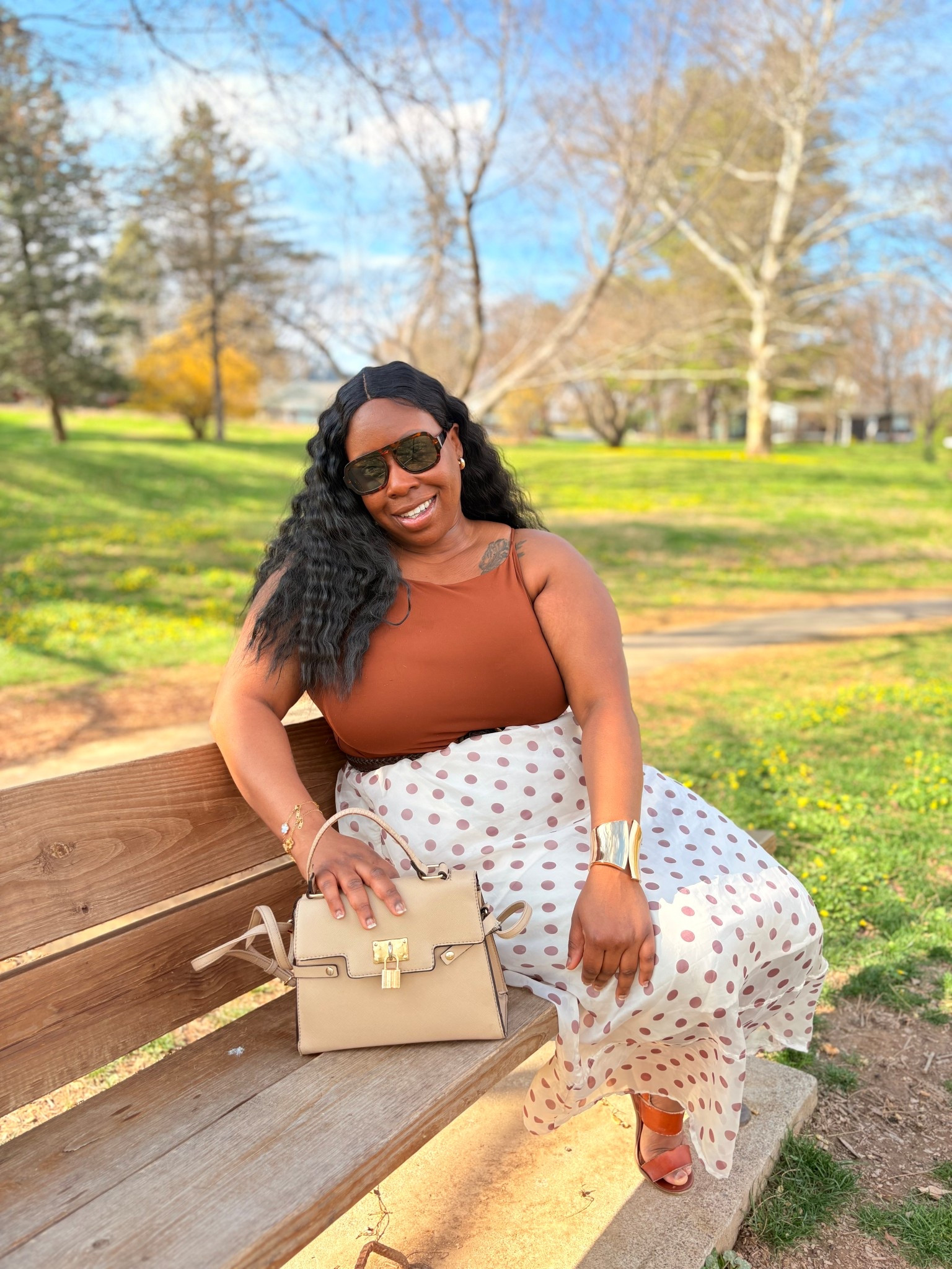 Getting dressed in this season hasn’t been the easiest—postpartum definitely had me relearning my body and what actually feels good on me.

But this office outfit series? It reminded me real quick… I already have the pieces. I just needed to style them differently.

I’m in my “put together, no stress” era—keeping it simple, clean, and grown.

This look is built around bodysuits + pocket skirts:
easy to throw on, flattering, and actually practical for real life.

And let’s be honest…
if it’s not mom-friendly, I’m not wearing it.

✔️ Pockets (non-negotiable)
✔️ Bodysuit = smooth, no fuss
✔️ Comfortable heel that can keep up with me

Neutral tones will always be my go-to—effortless, elevated, and easy to mix. Then I’ll throw in a little pop when I feel like doing extra.

Everything linked in my LTK 🤍

#ltkstyle #ltkworkwear #momstyle #postpartumfashion #everydaystyle 