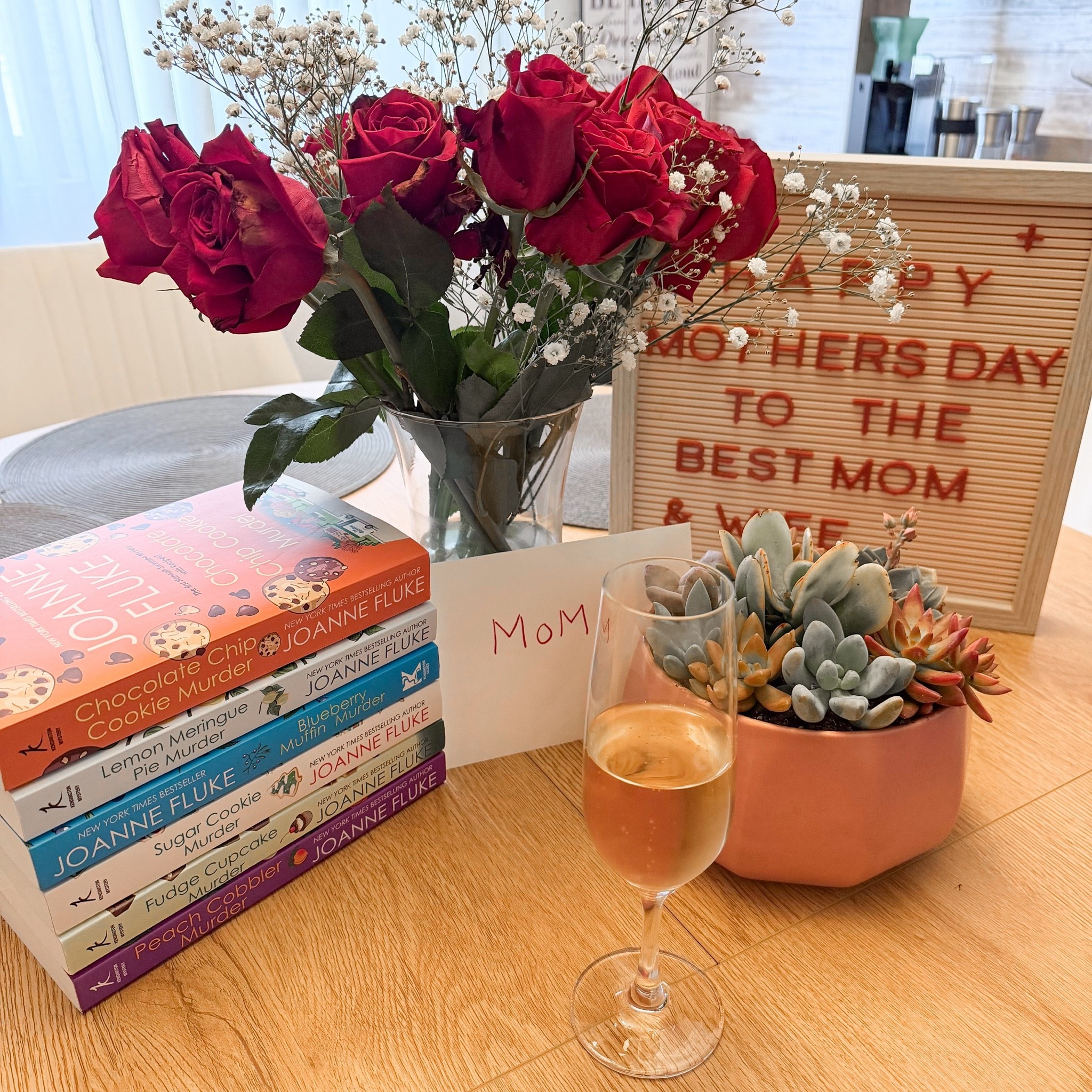 Cheers and Happy Mother’s Day to all you amazing mamas! Hope your day is full of relaxation and love 💕

#LTKMothersDay #LTKmomlife #LTKselfcare