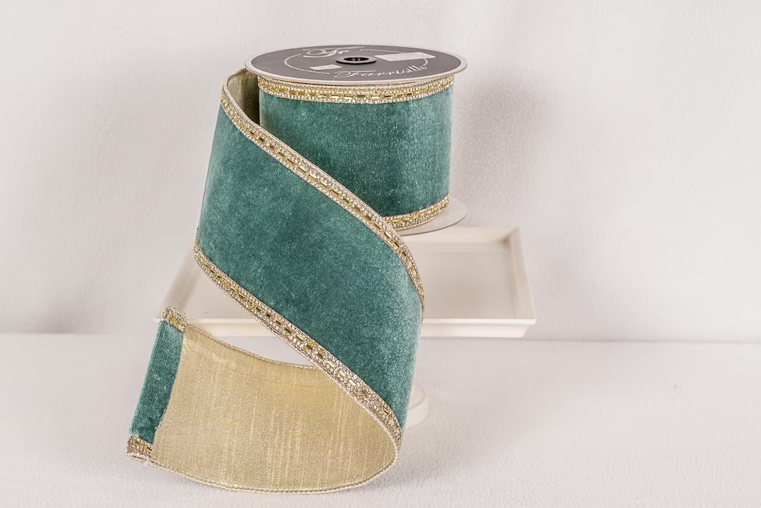 Farrisilk Brilliant Borders Celadon With Metallic Border Trim 4" X 5 Yards Ribbon - Etsy | Etsy (US)