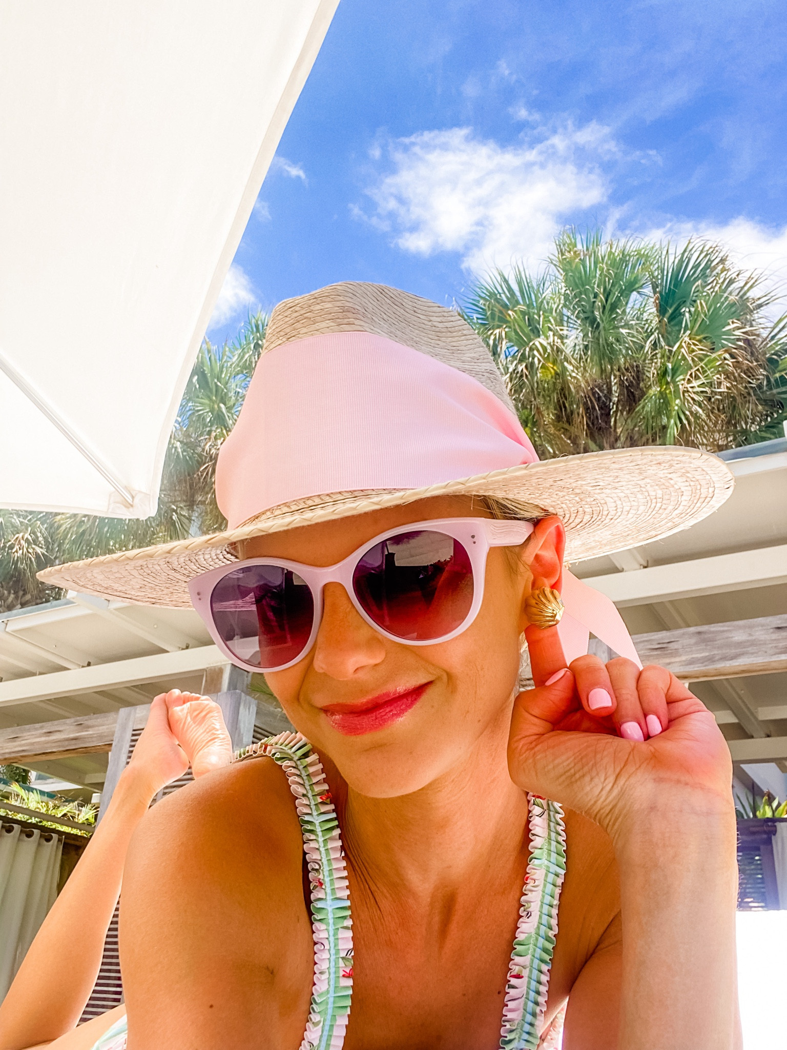 How adorbs are these shell earrings? I snagged them from Amazon for under $15. They’re lightweight and don’t bother my usually sensitive ears. 

Amazon accessories, Amazon jewelry, Amazon earrings, gold earrings, beach earrings, shell earrings, seashell earrings, gold studs

#LTKSeasonal #LTKswim #LTKunder50