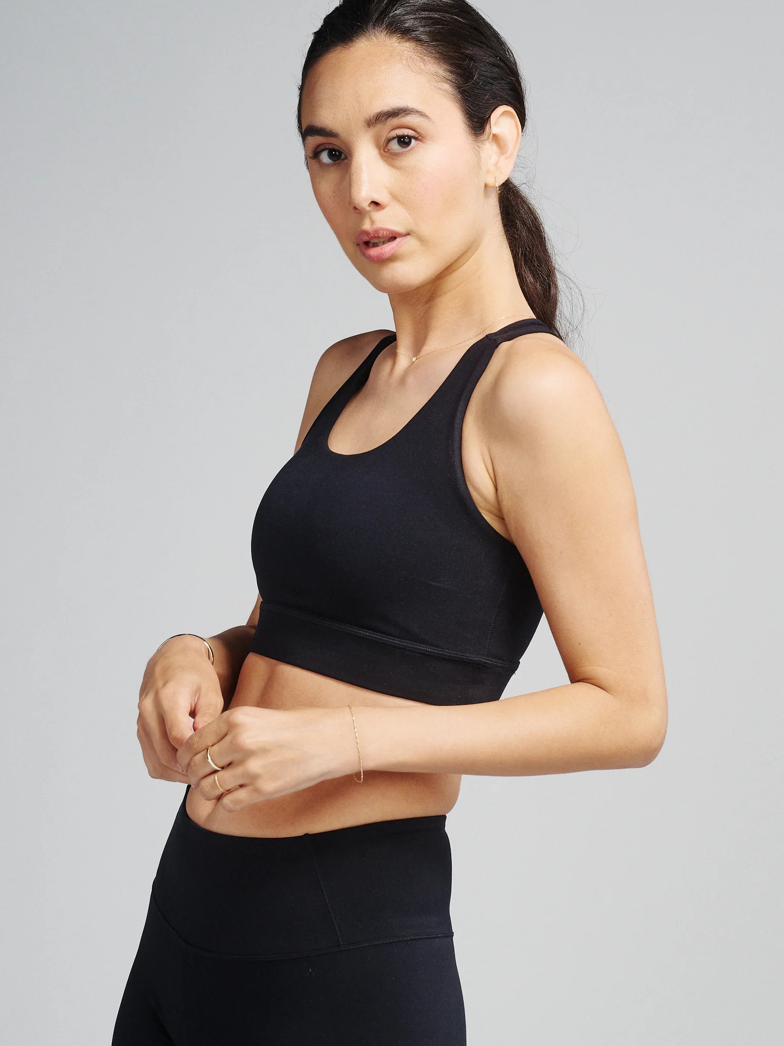 Sculptive Upbeat Sports Bra | tasc Performance
