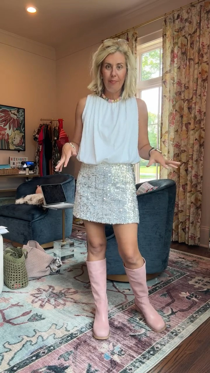 Top & skirt - small
Boots - 8 tts

Codes:
Allie + Bess - Catherine20
Erin McDermott - mixandmatch

#LTKdayinmylife #LTKOver40 #LTKSeasonal