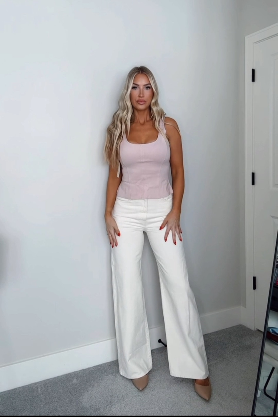 Wearing a size S in the top & size 28 in the jeans 

#LTKFindsUnder100 #LTKStyleTip #LTKFindsUnder50