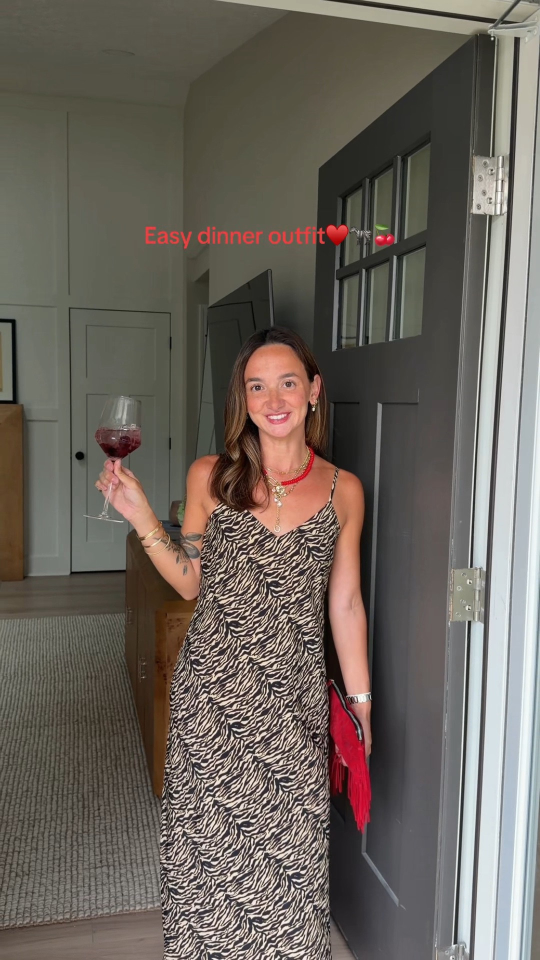 Gap dress! I’m wearing XS petite🦓 my sandals are in red but the mocha is very similar