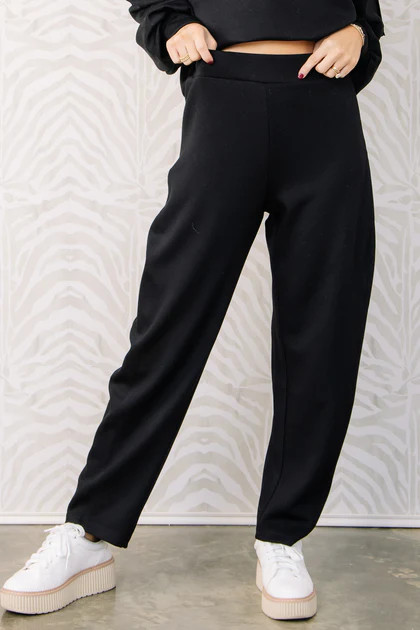 TWT Easy Street Black Barrel Pant | The Willow Tree