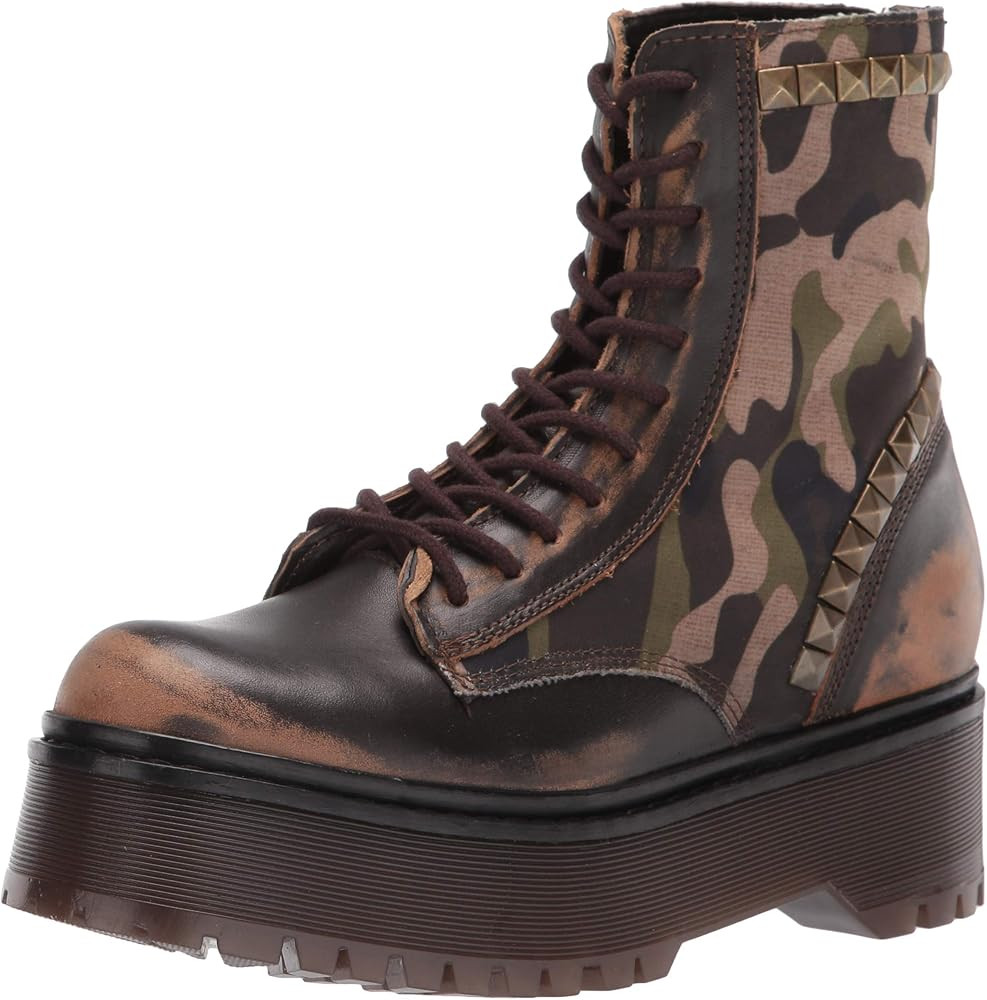Steve Madden Women's Avenger Fashion Boot | Amazon (US)