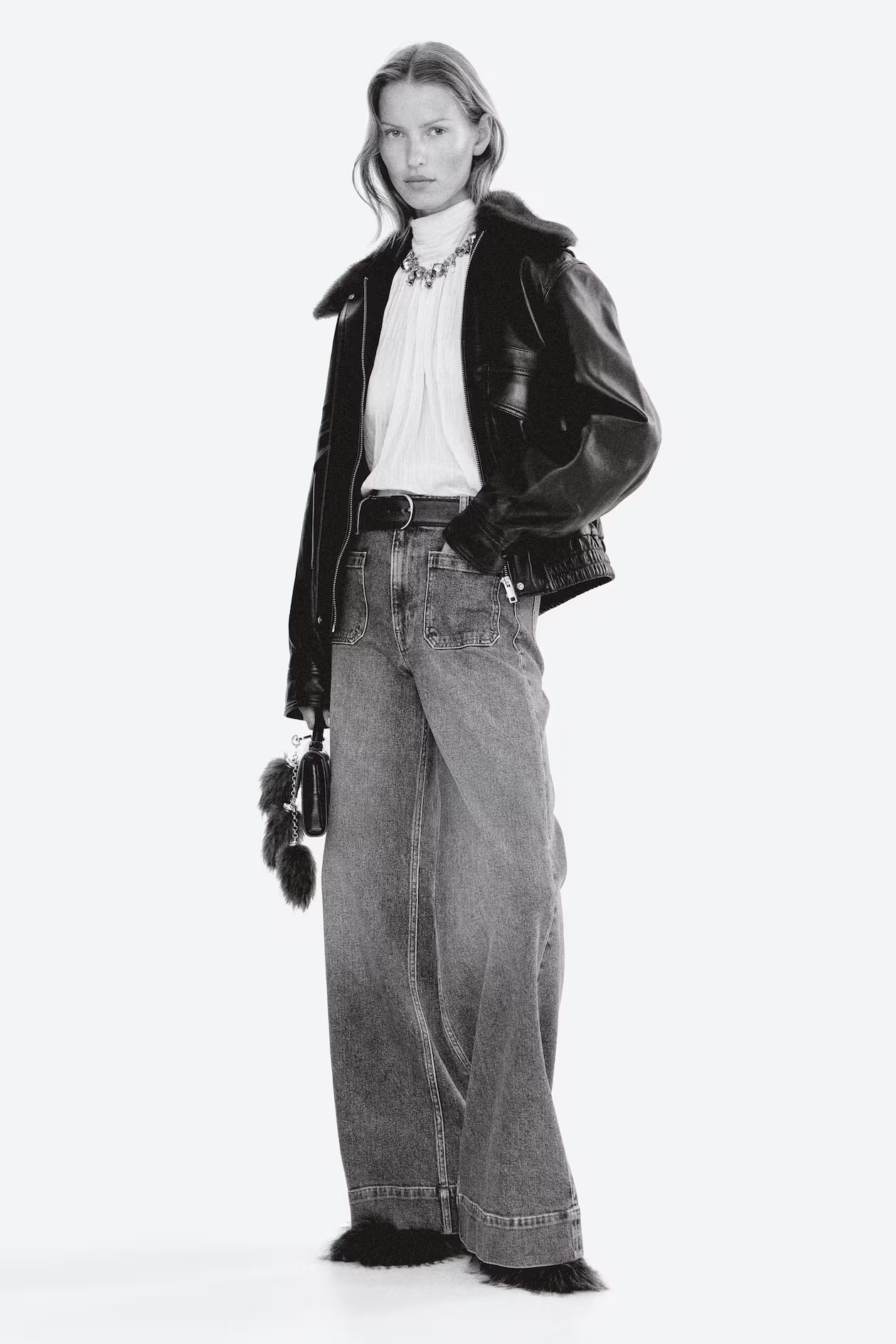 Wide High Jeans | H&M (UK, MY, IN, SG, PH, TW, HK)