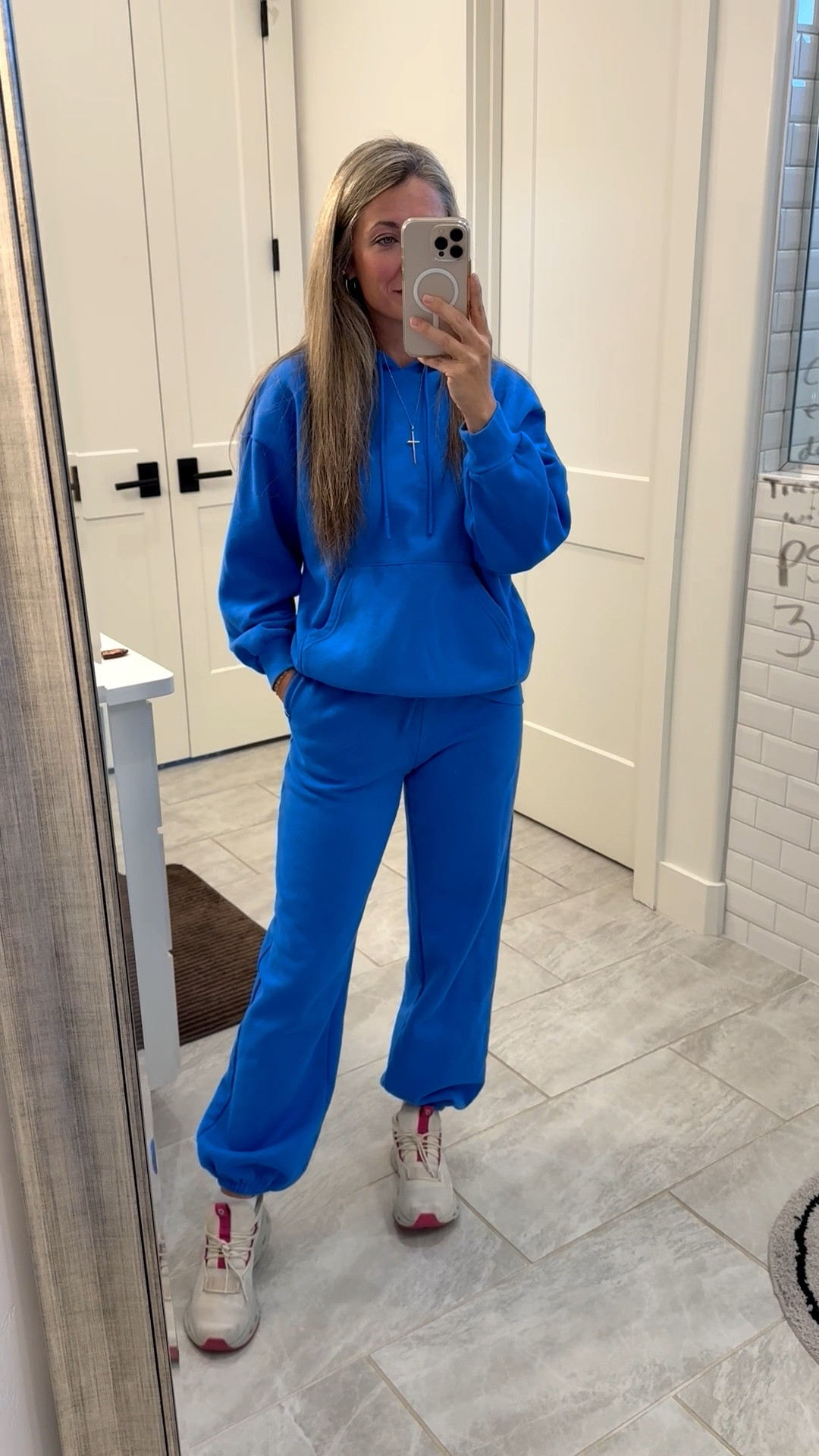 Target Joylab cobalt blue set is on sale until Saturday! Wearing an XXS in both joggers and hoodie! It also comes in other colors!

#LTKSeasonal #LTKOver40 #LTKGiftGuide