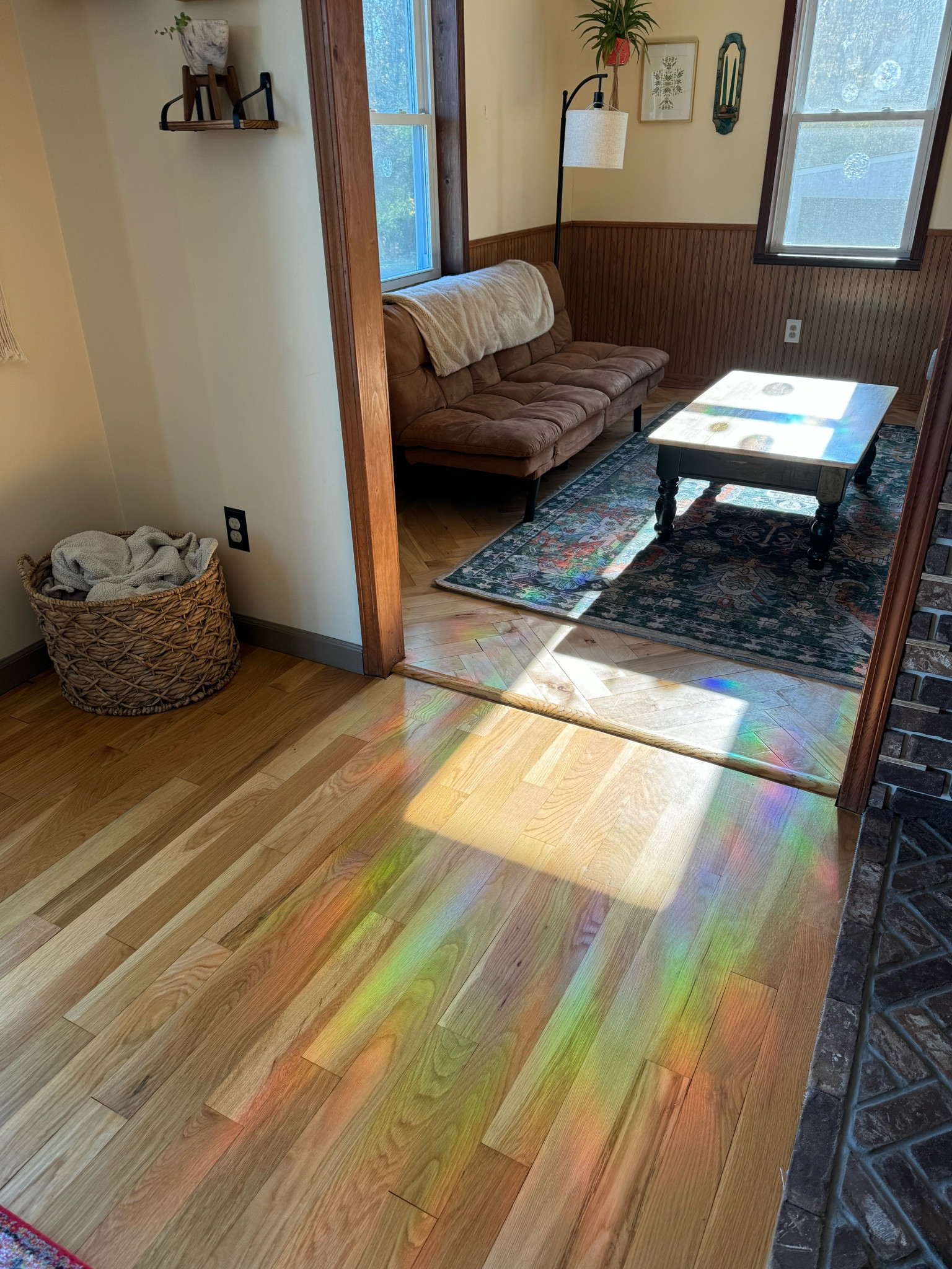 Love these little window stickers that make rainbows when the sun shines in  🌈 ☀️ 

#LTKFindsUnder50 #LTKHome #LTKSeasonal